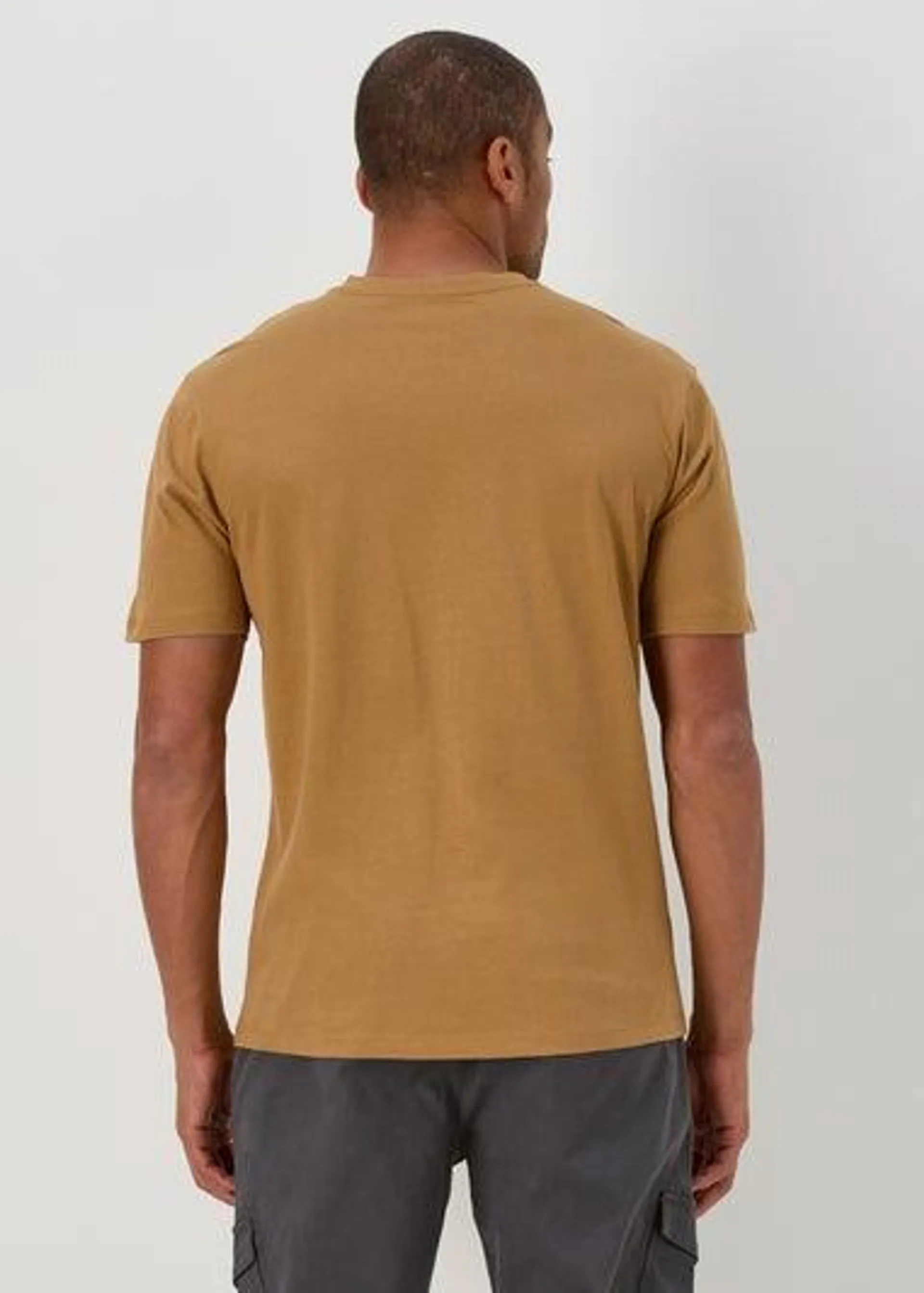 Bronze Essential V-Neck T-Shirt