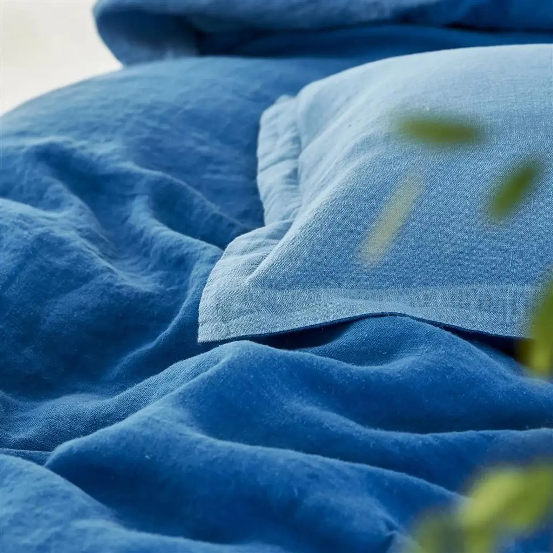 Biella Cobalt & Lapis Pure Linen Bed Linen