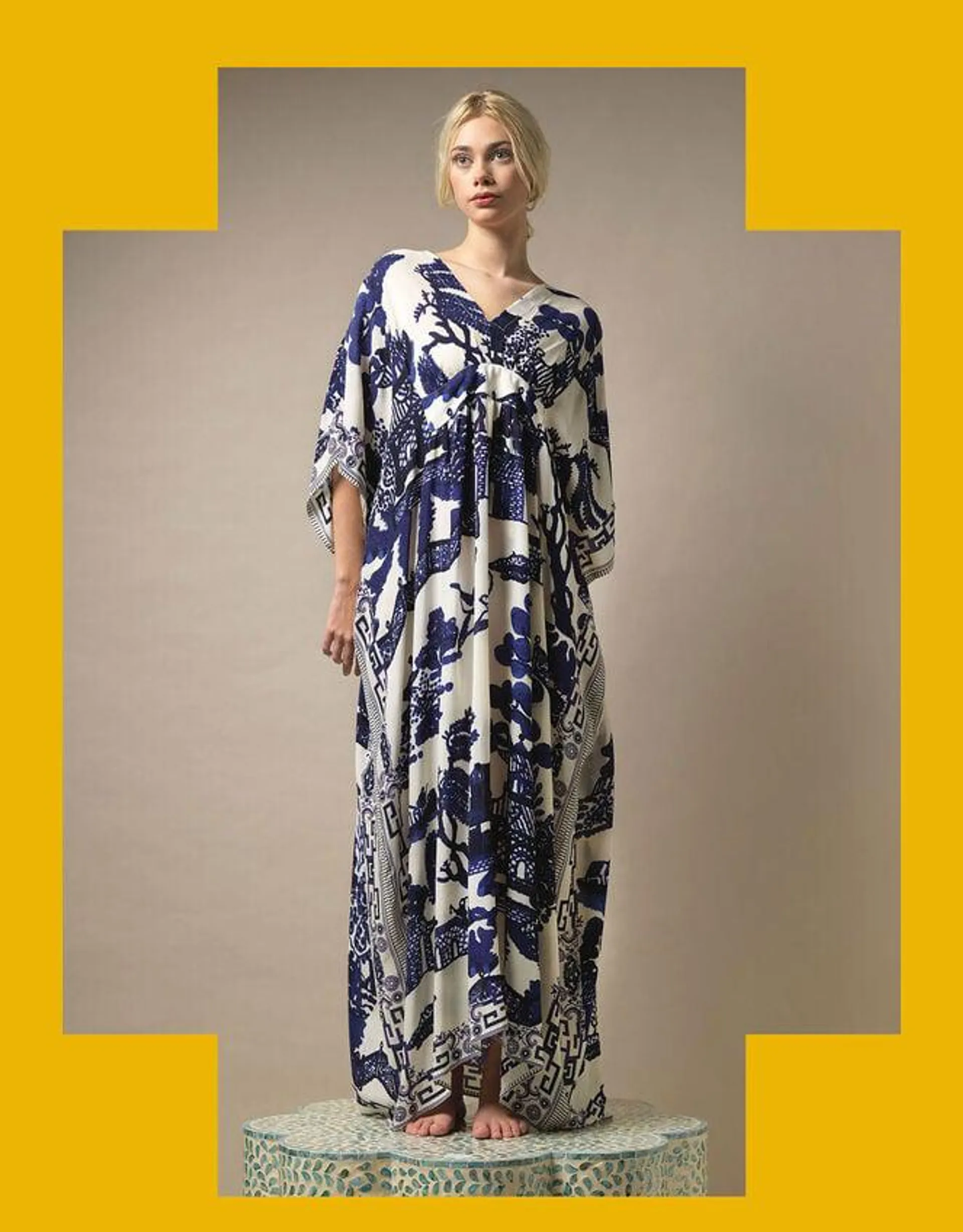 One Hundred Stars Giant Willow Kaftan