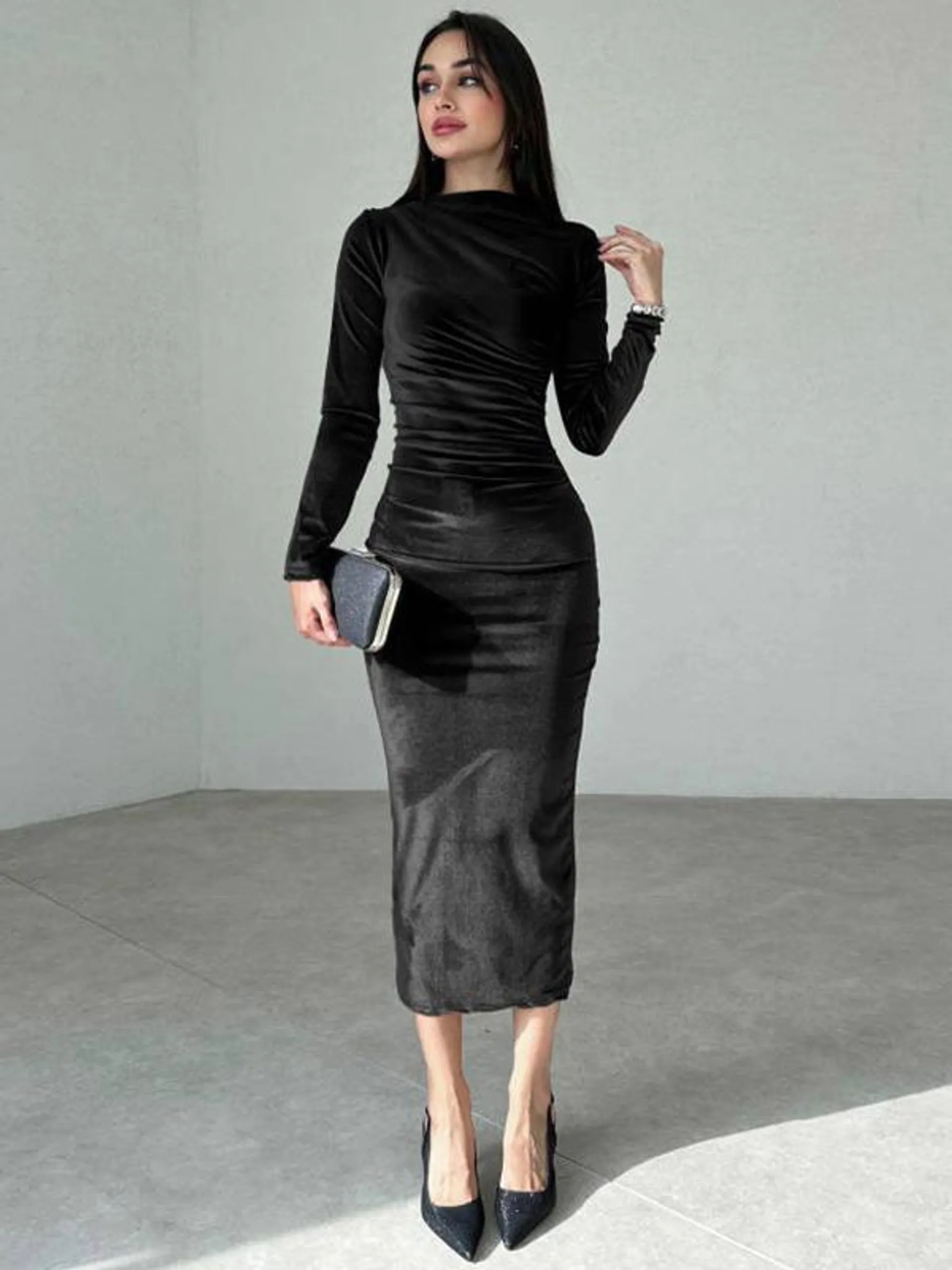 Velvet Dress Black Pleated Dating Long Sleeves Jewel Neck Summer Maxi Dresses