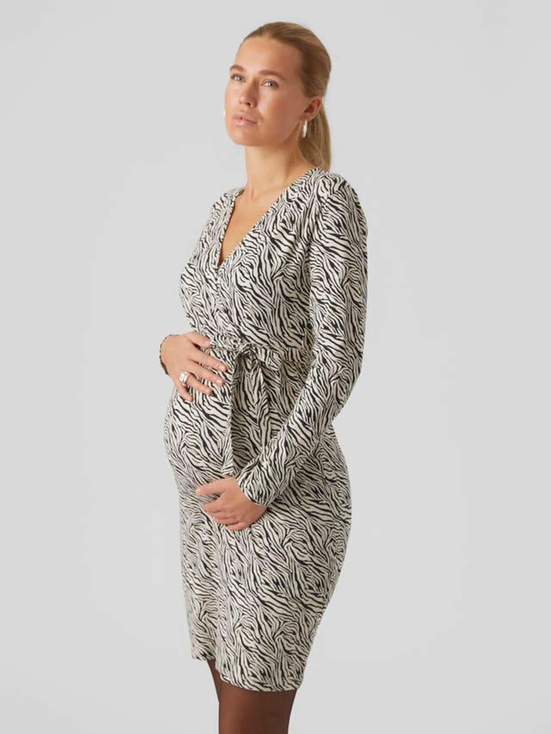 Maternity-dress