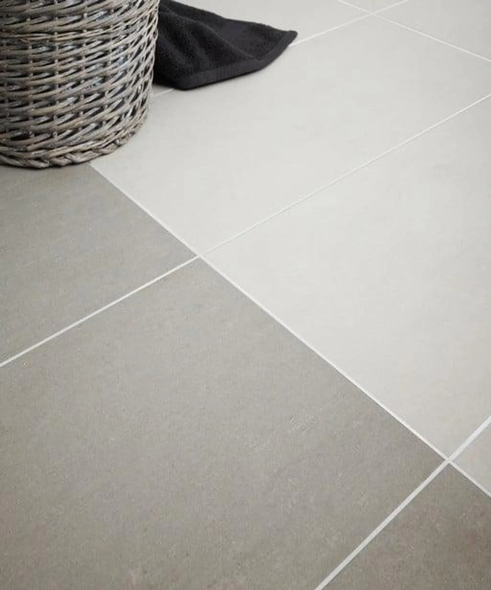 Grey Matt Tile (60cm x 30cm)