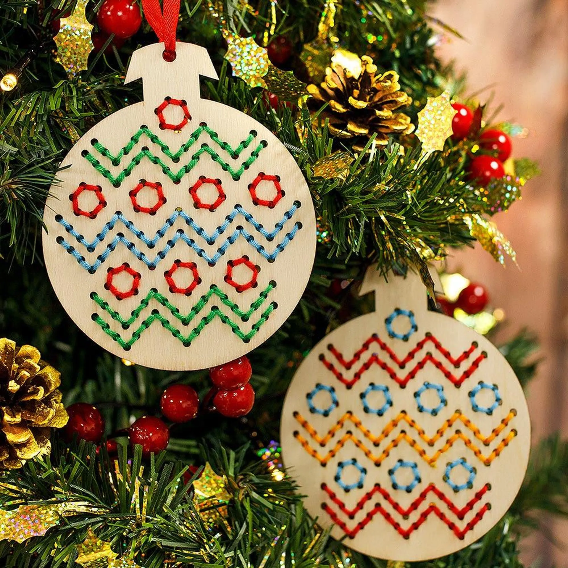 Christmas Bauble Wooden Cross Stitch Decoration Kits