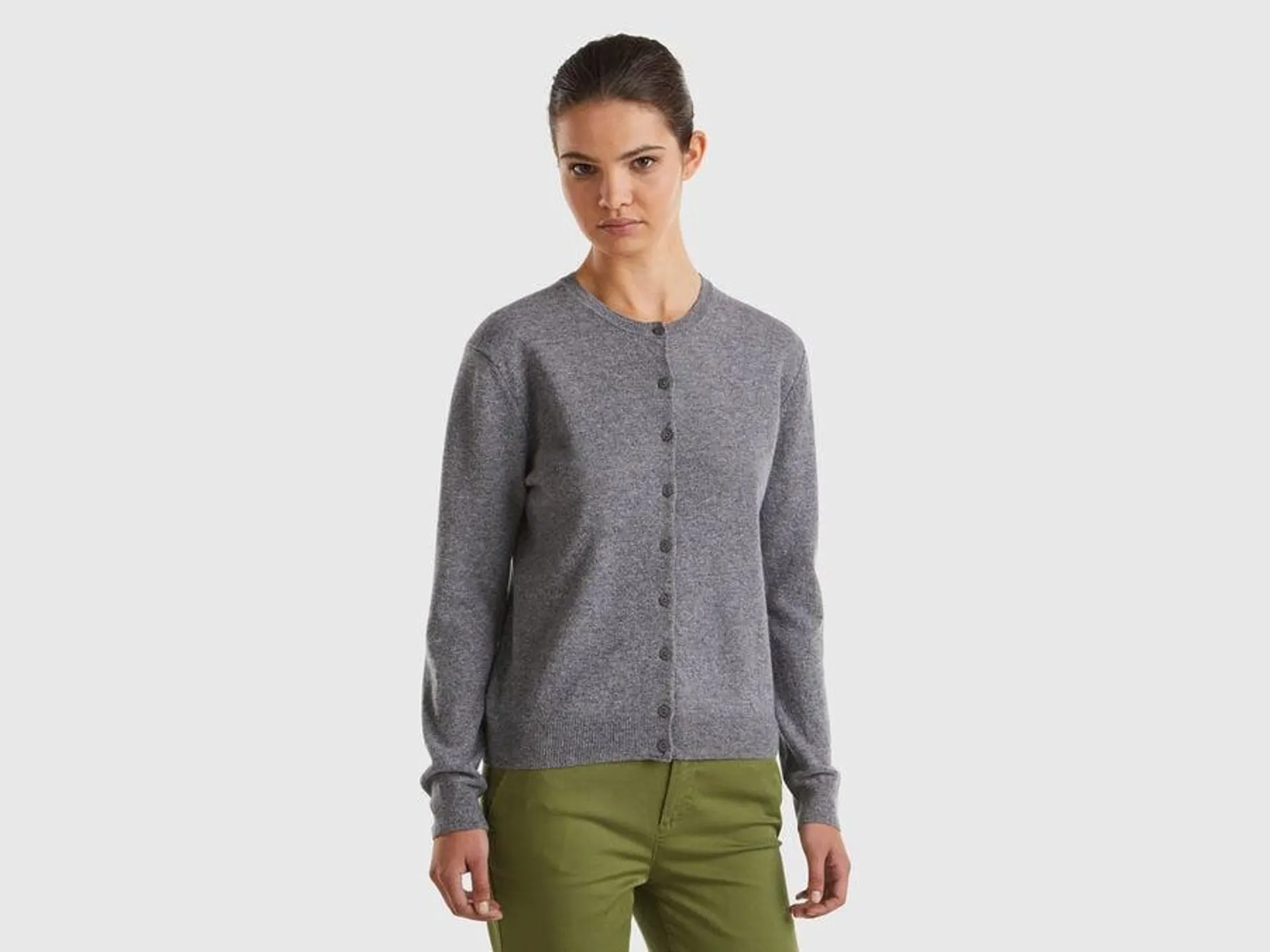 Gray crew neck cardigan in pure Merino wool