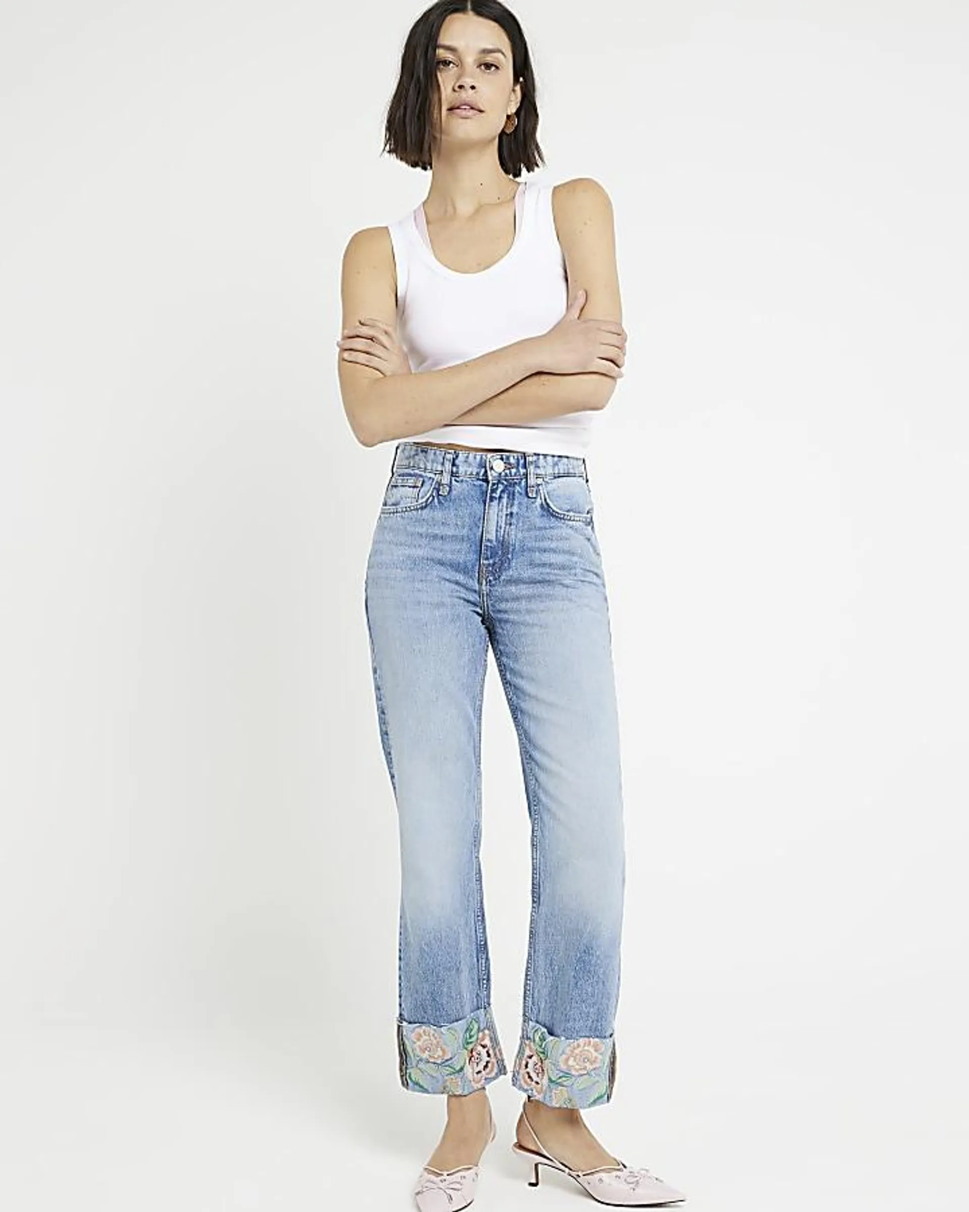 Blue embroidered stove pipe straight jeans