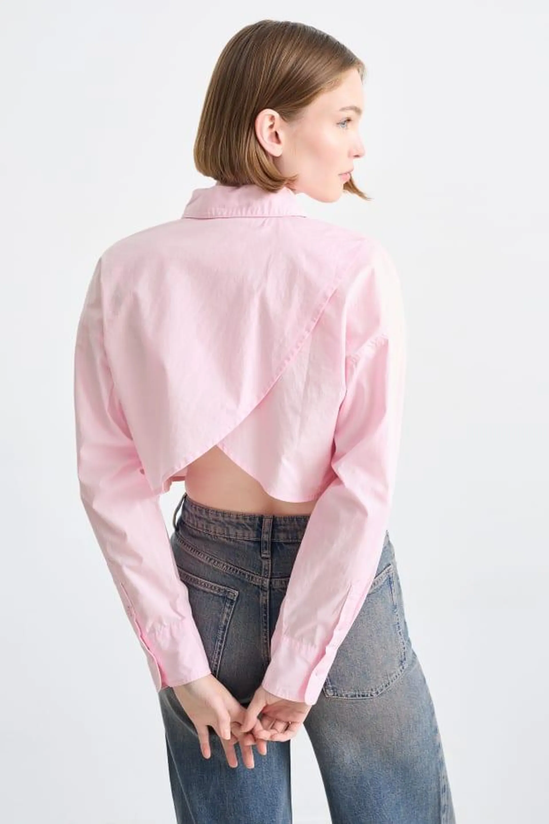 CLOCKHOUSE - cropped blouse