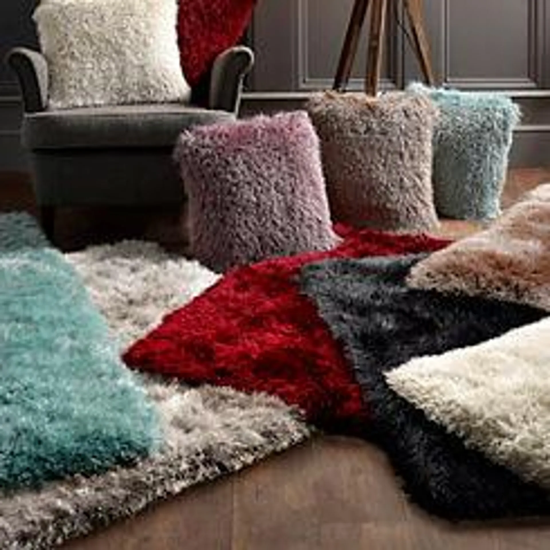 Extravagance’ Mink Shaggy Rug