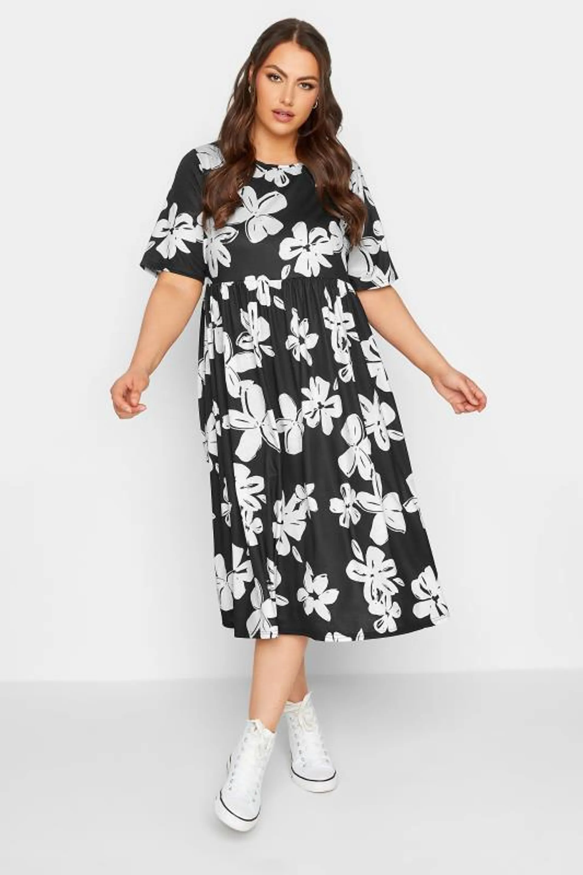 LIMITED COLLECTION Curve Black Floral Print Midaxi Smock Dress