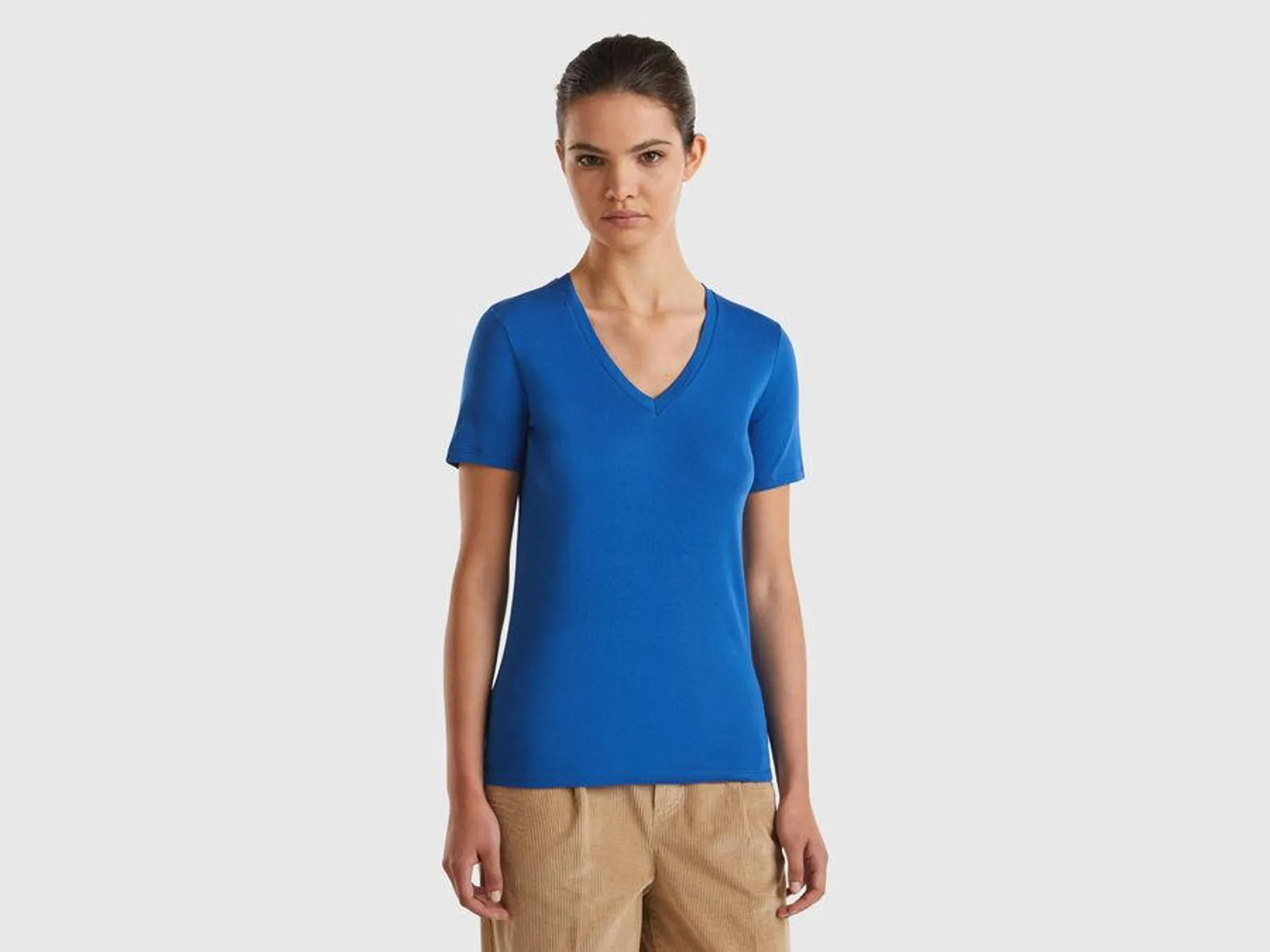 Pure cotton t-shirt with V-neck