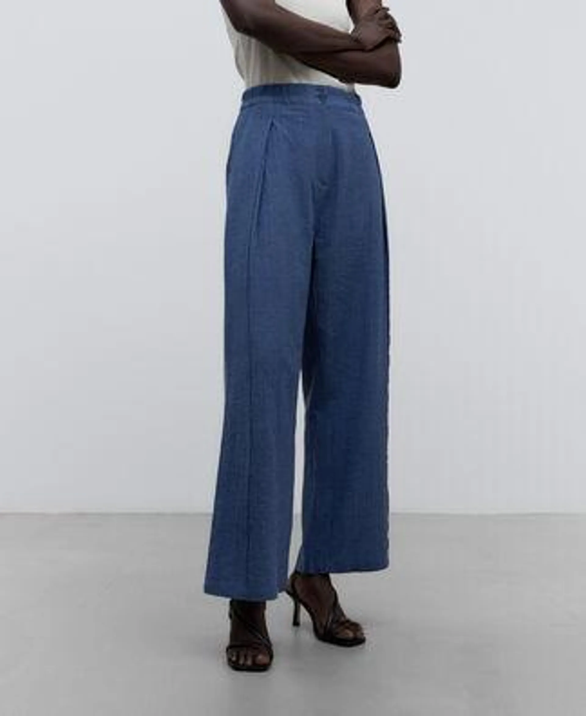 Blue striped trousers woman