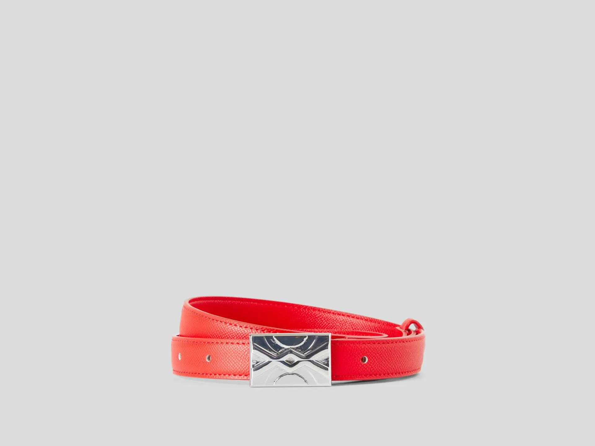 Thin red belt