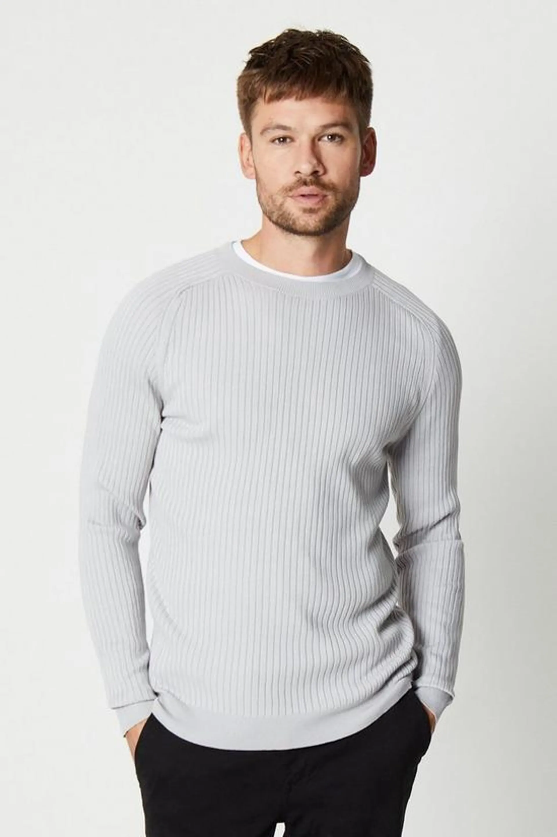 Muscle Fit Rib Crew Neck