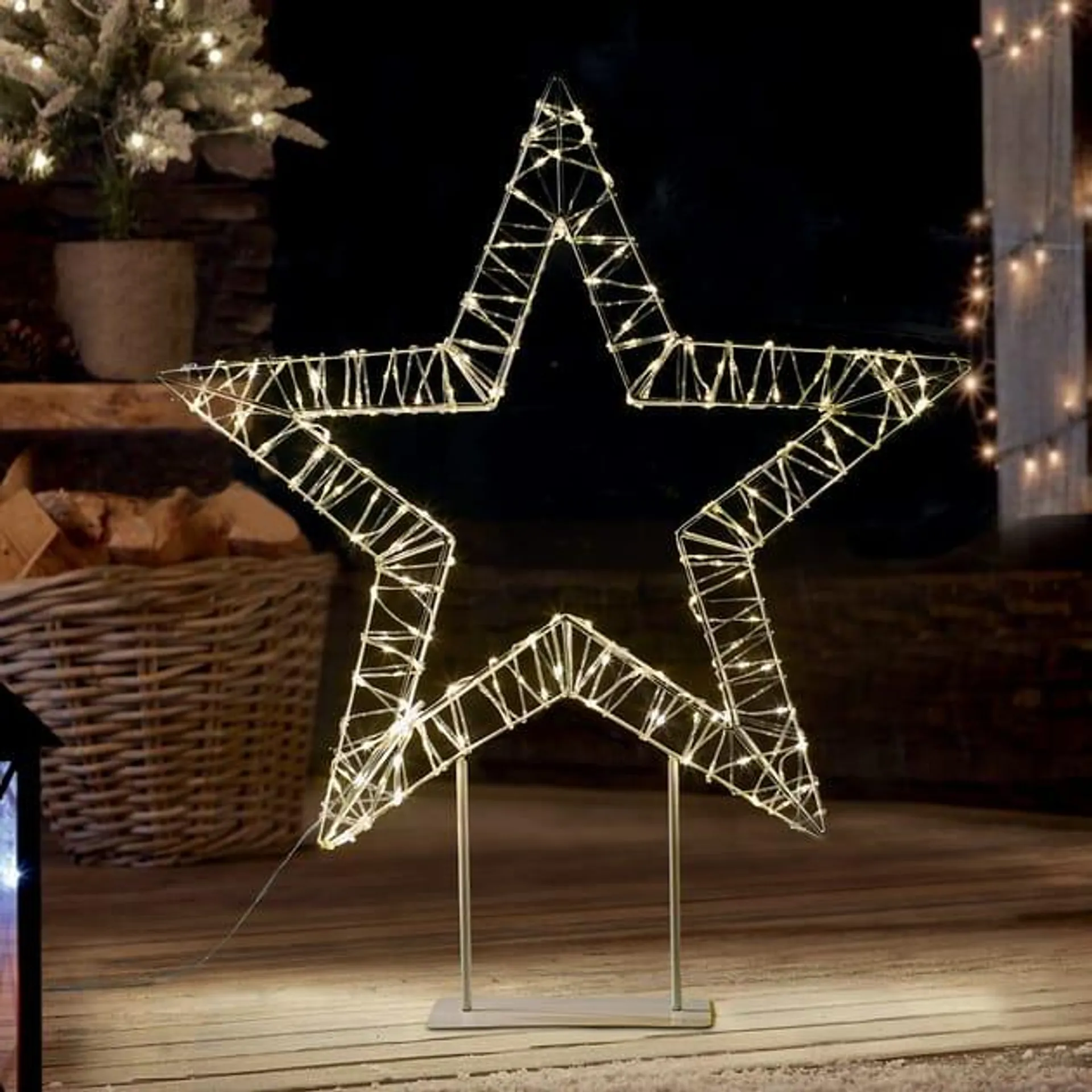 Prestige LED Standing Star Light