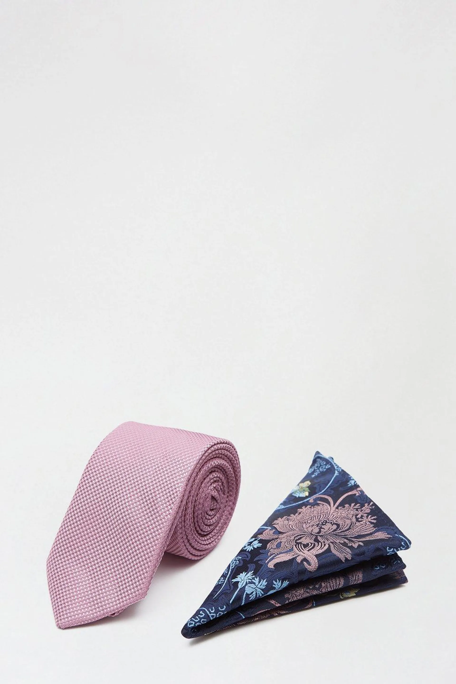 Pink Tie And Floral Pocket Set