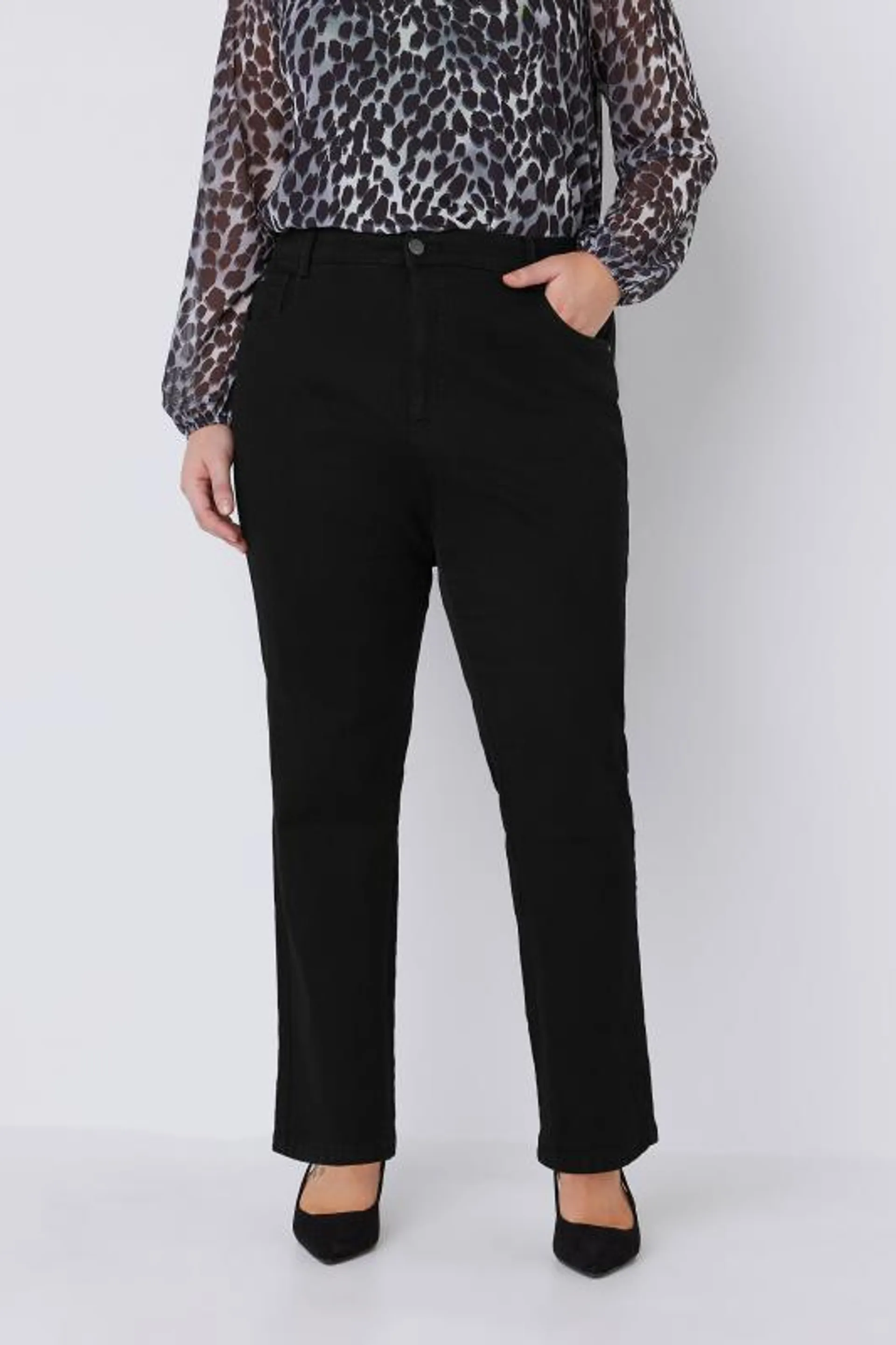 EVANS Curve Black Straight Leg Jeans