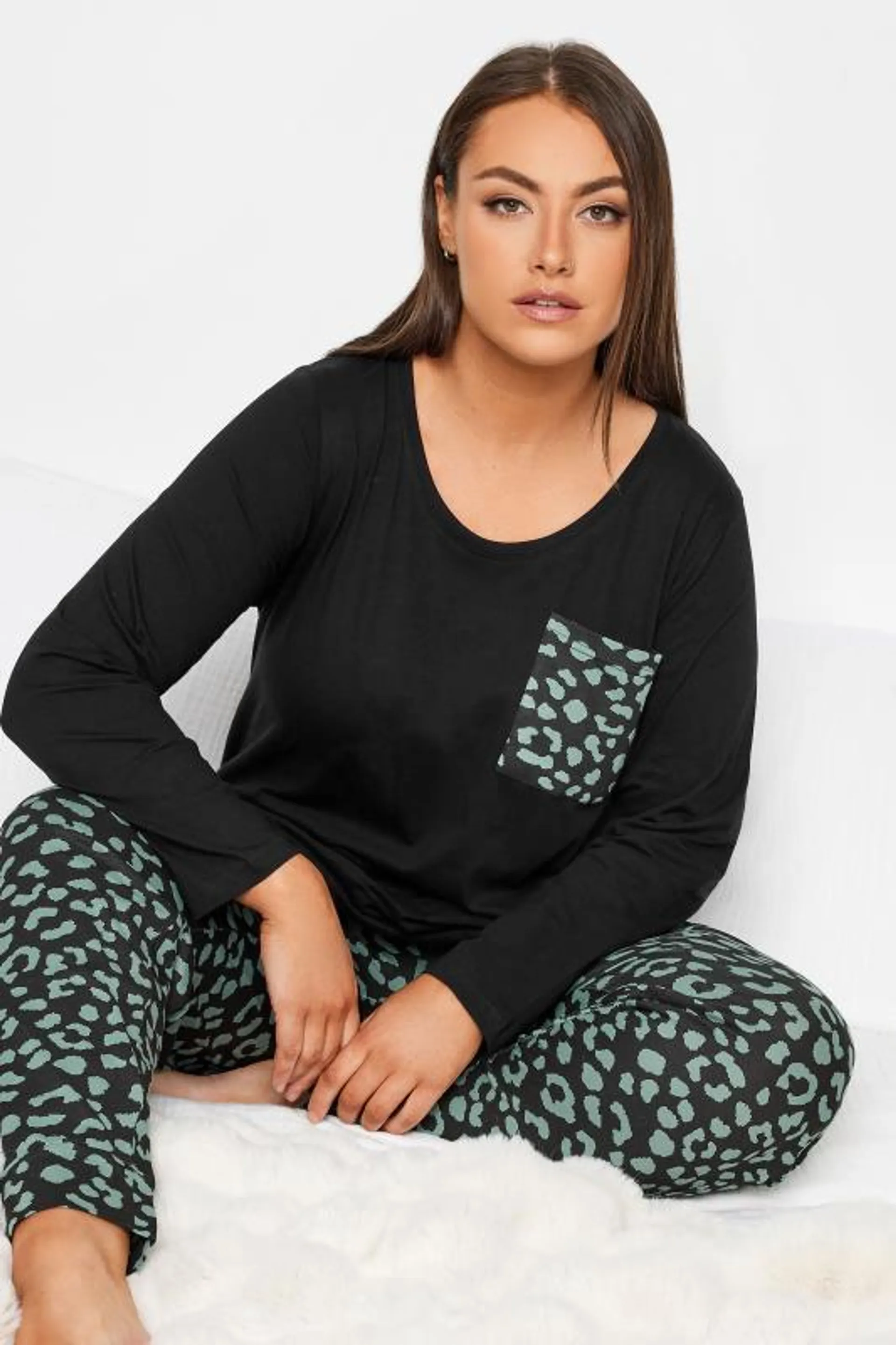 YOURS Curve Black Animal Print Long Sleeve Pyjama Set