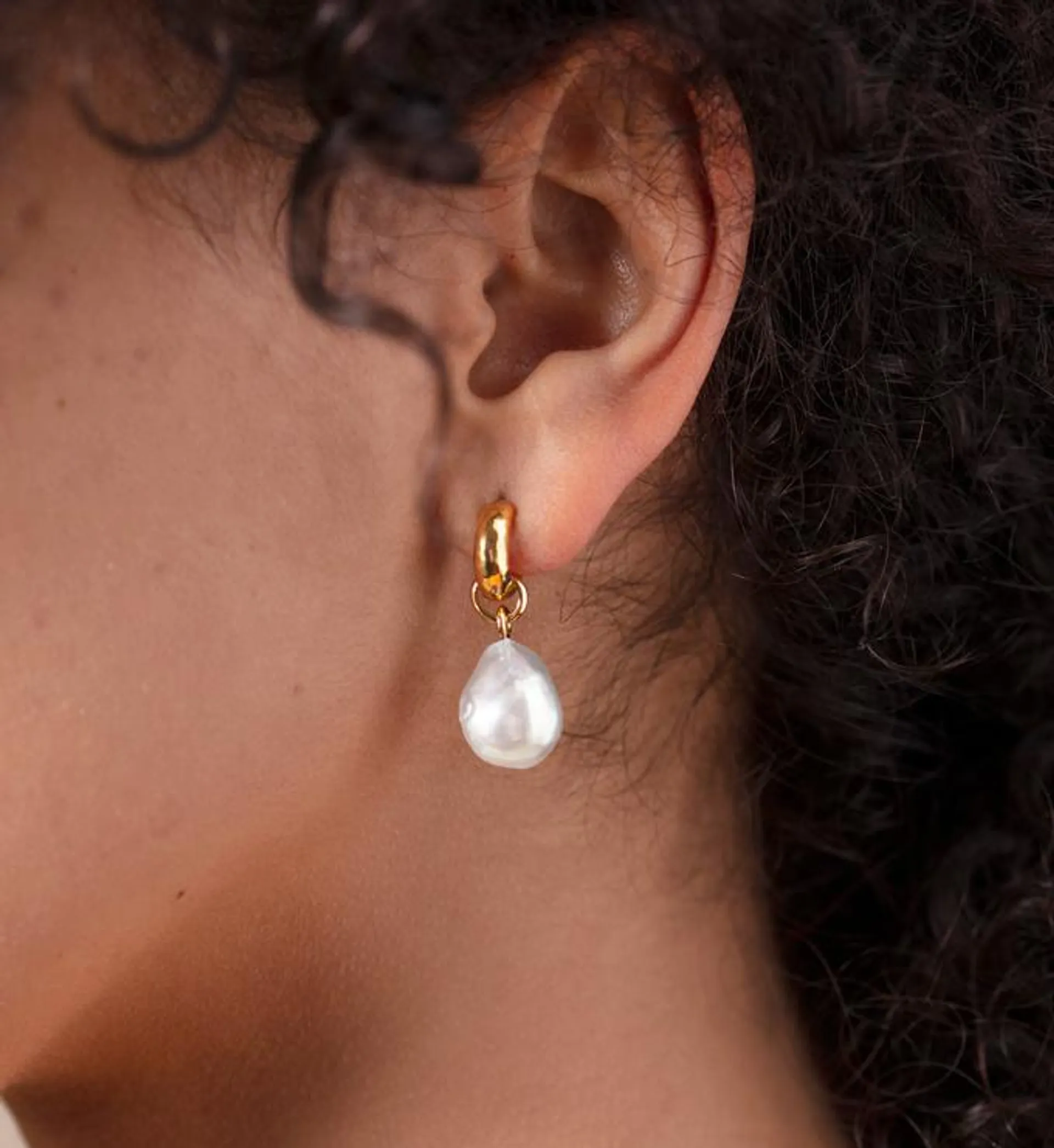 Siren Huggie Pearl Earrings
