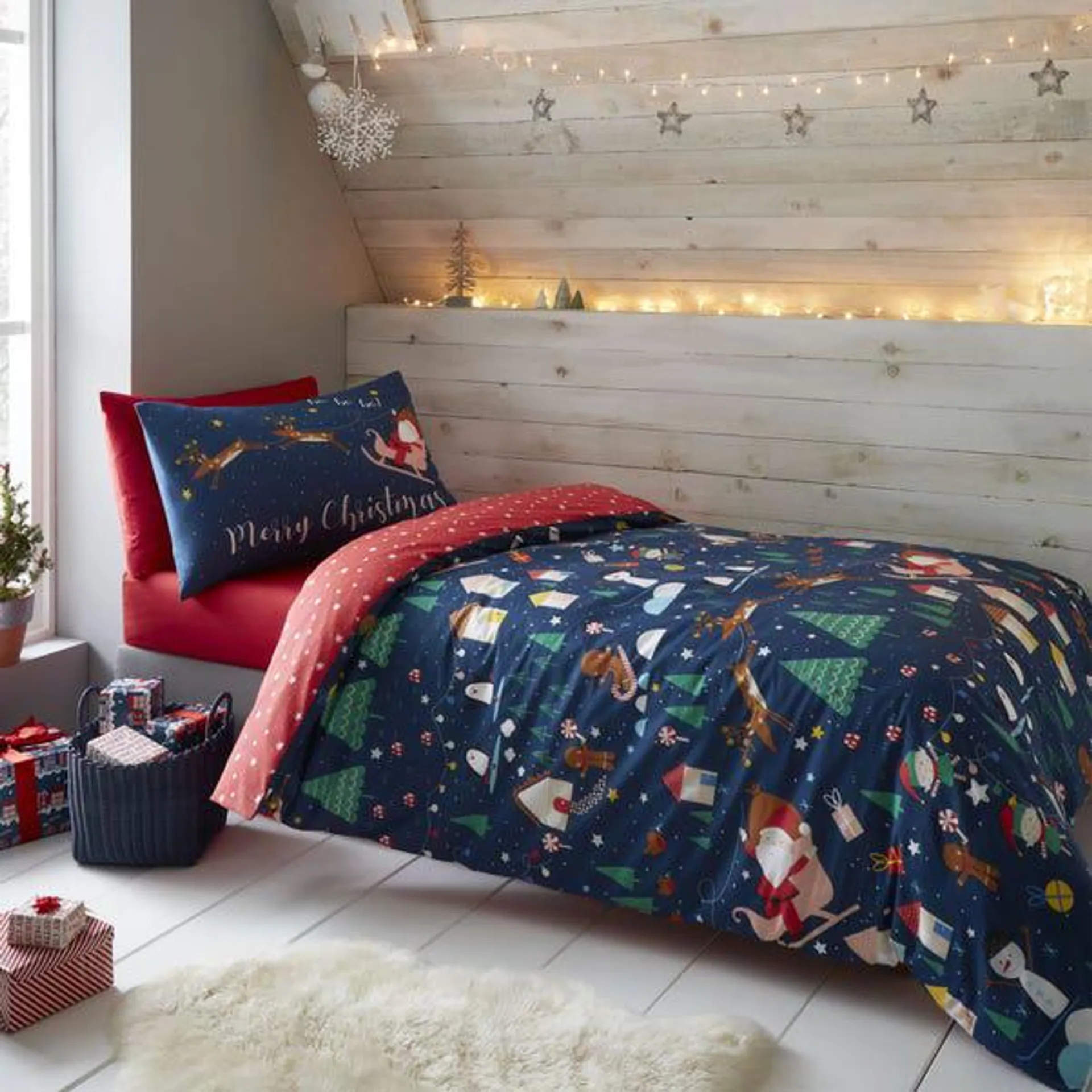 Catherine Lansfield Santa's Christmas Wonderland Glow in the Dark Duvet Cover and Pillowcase Set