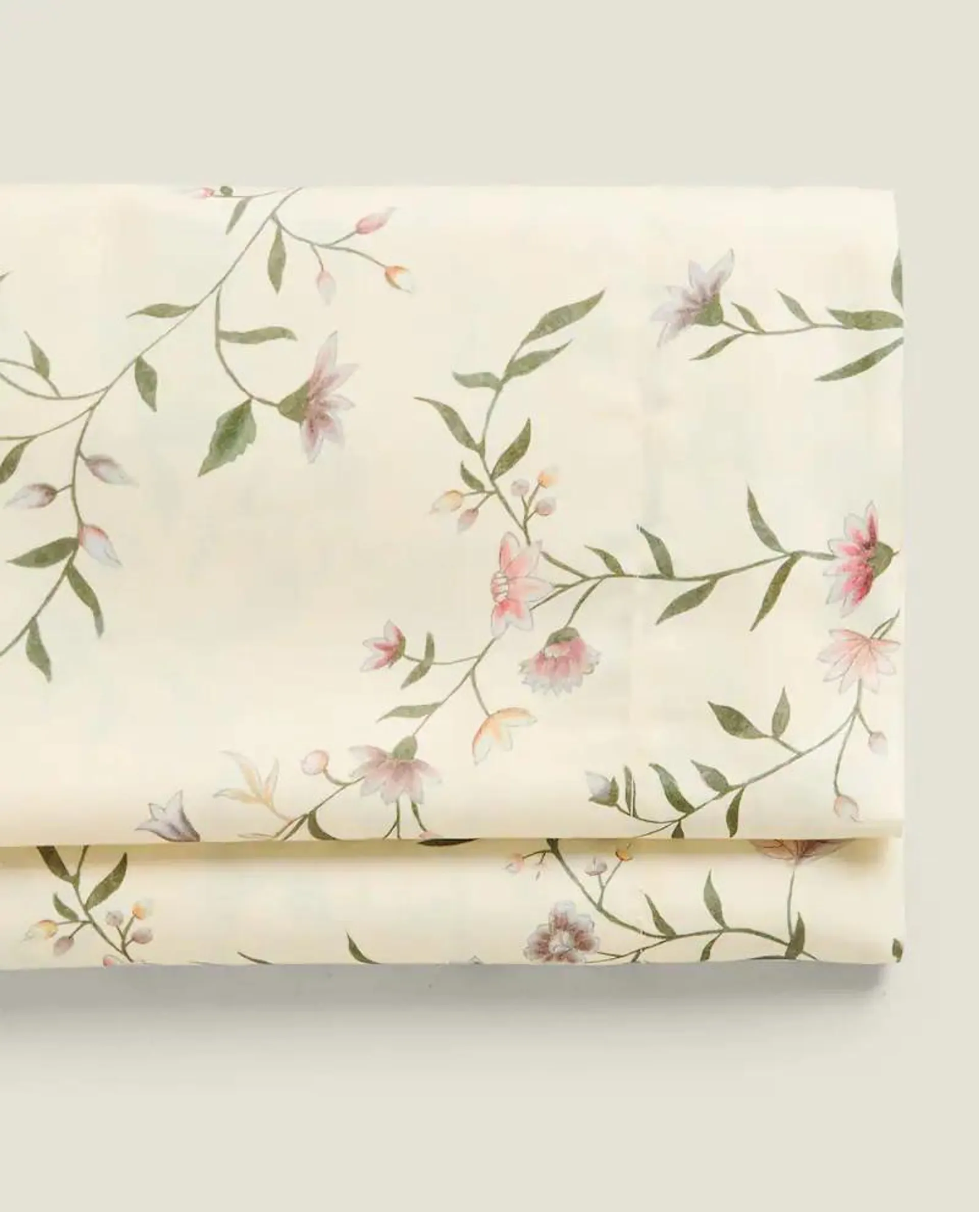 SATIN FLAT SHEET WITH FLORAL PRINT