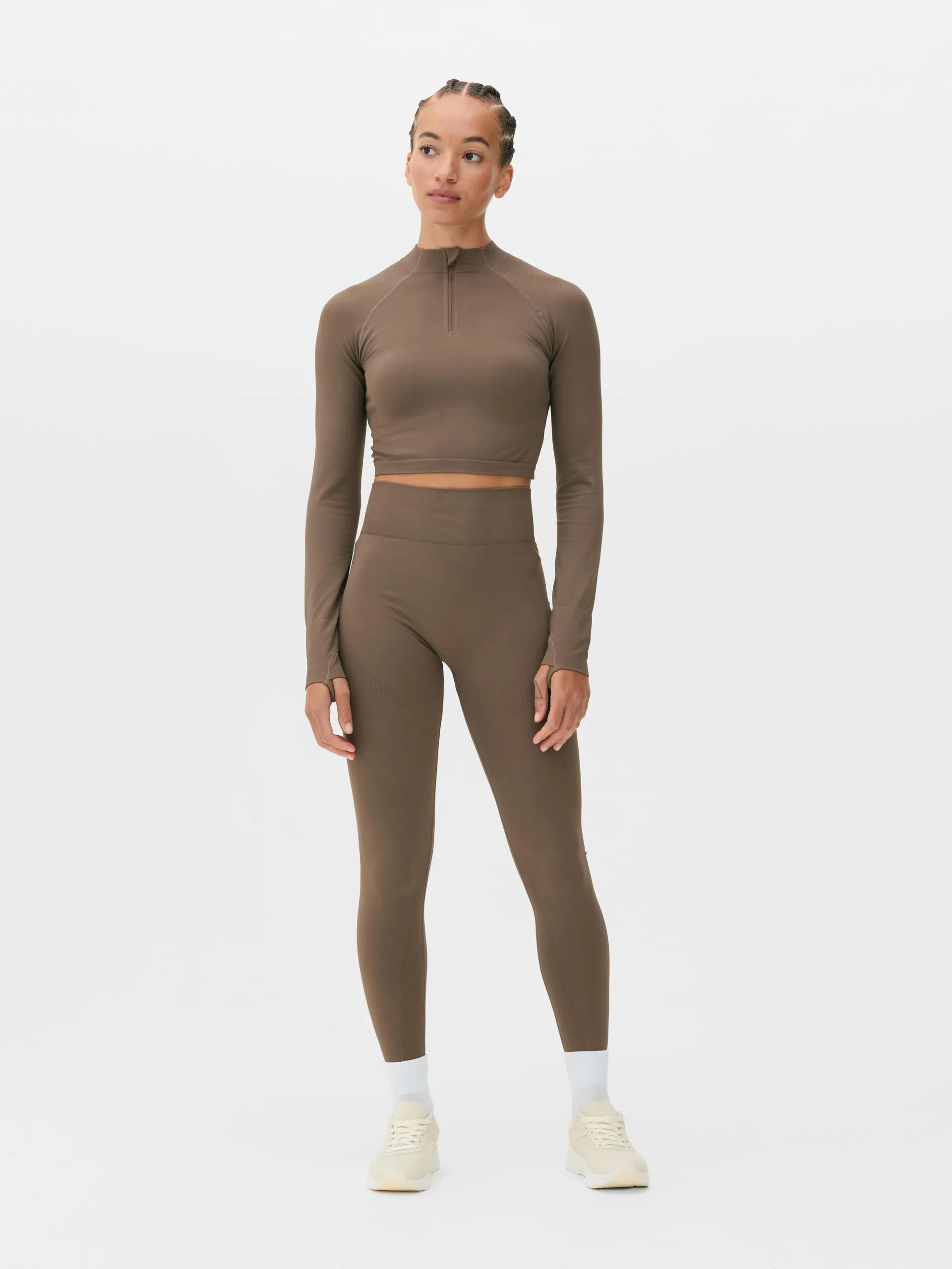 Seamless Contour Long Sleeve Gym Top