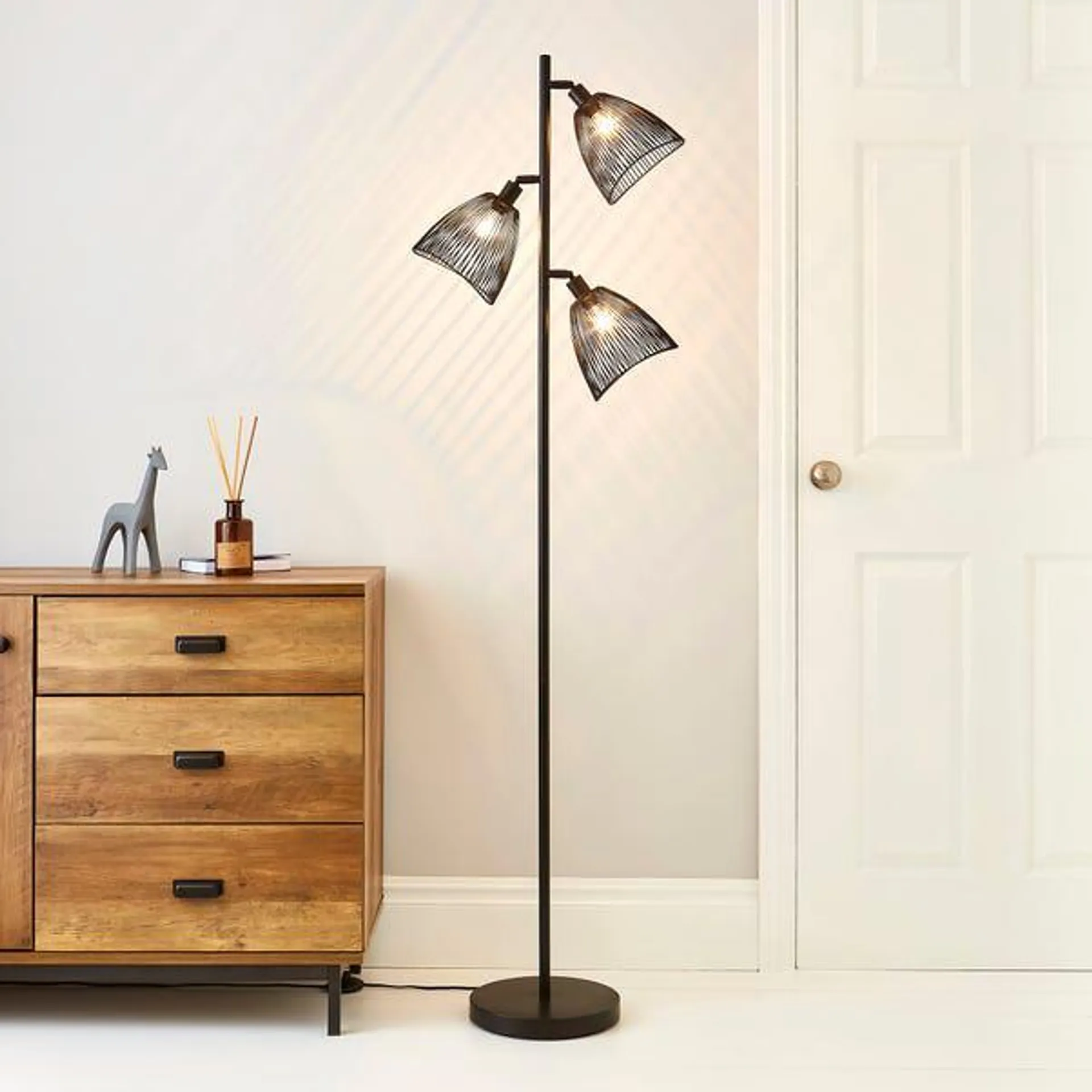 Jaula 3 Light Black Floor Lamp