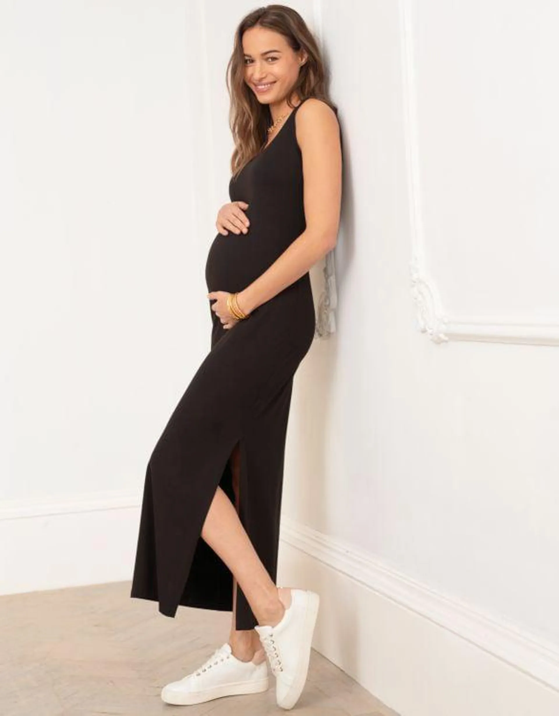 Bodycon-Style Maxi Sleeveless Maternity & Nursing Dress