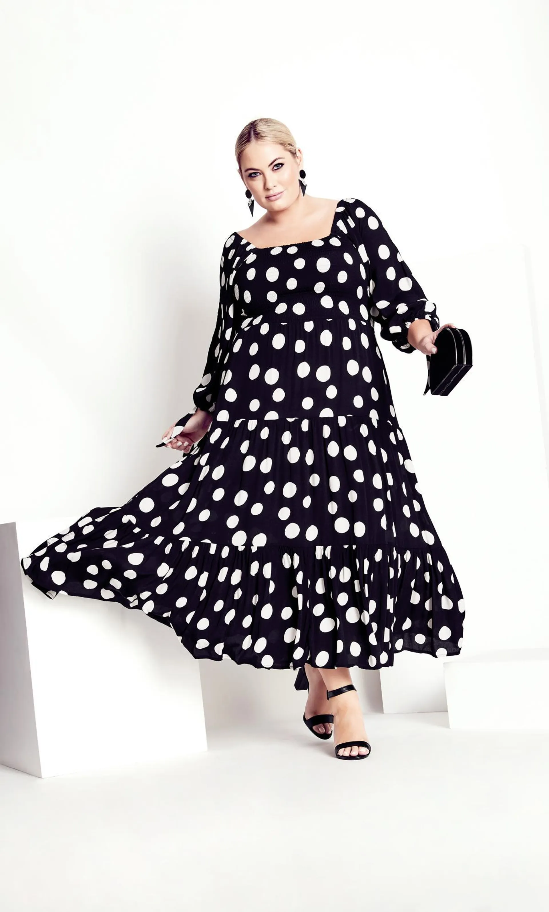 Evans Black Polka Dot Long Sleeve Smock Maxi Dress