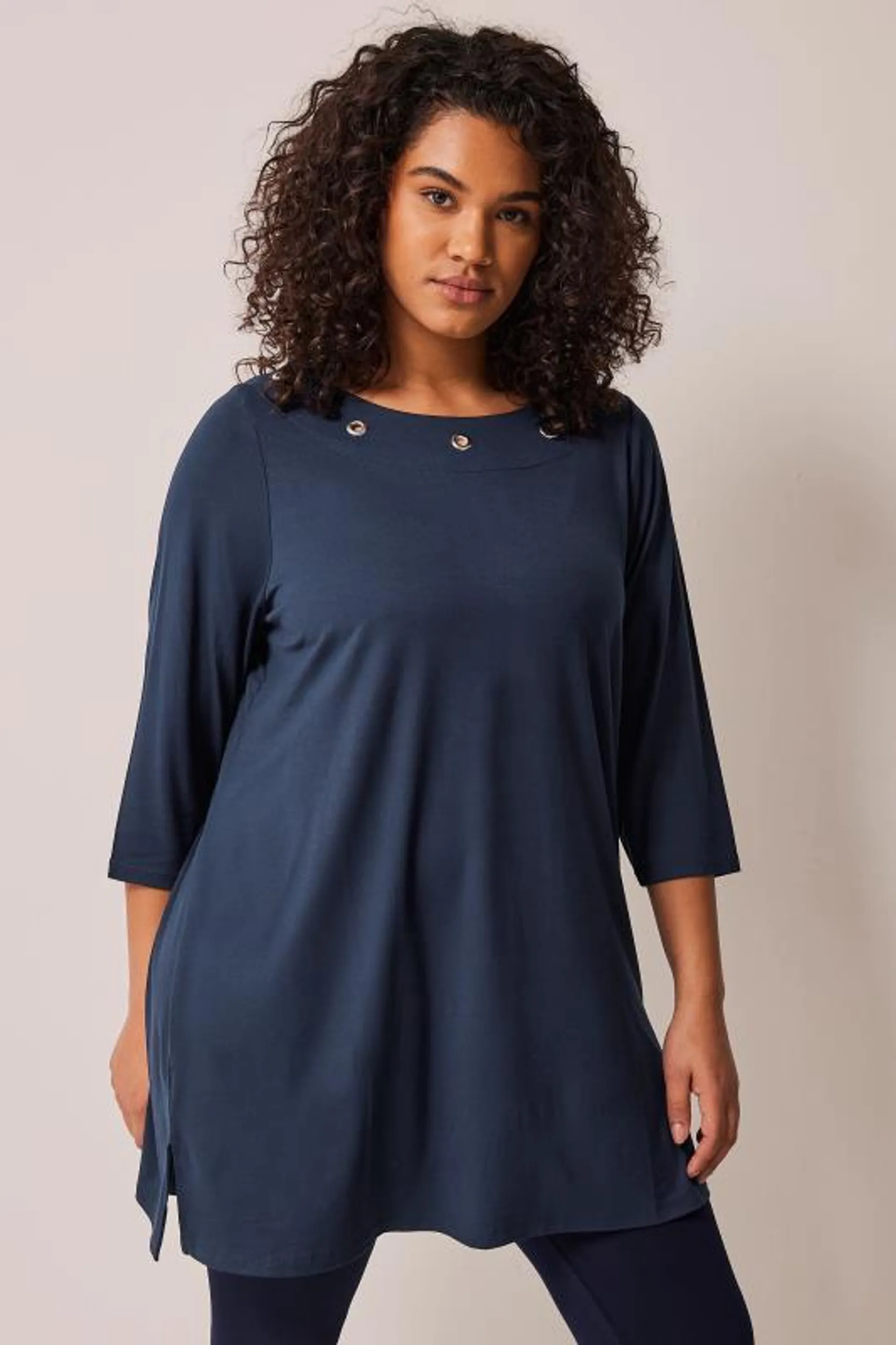 EVANS Curve Navy Blue Eyelet Detail Side Split T-Shirt