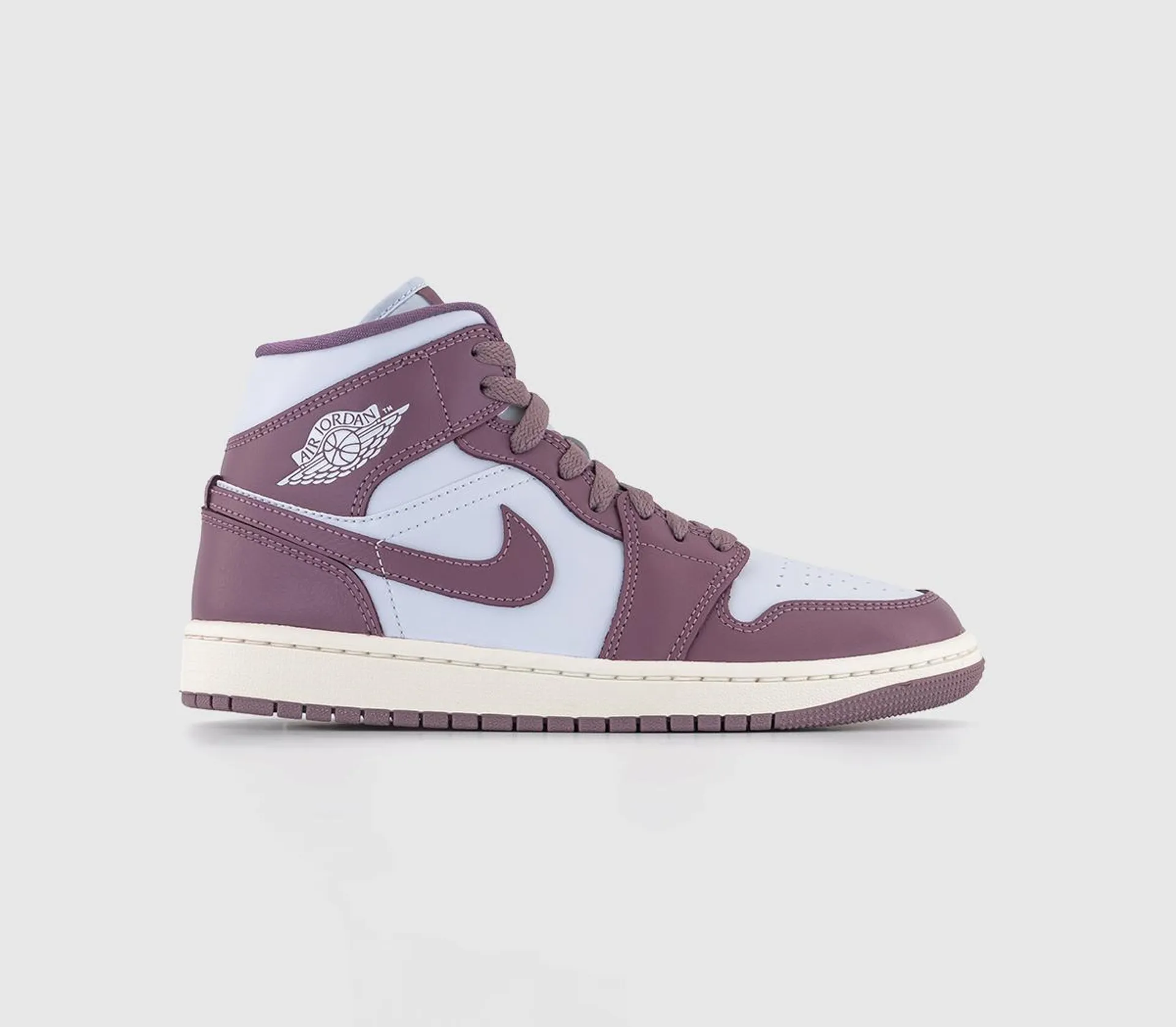 Air Jordan 1 Mid Trainers