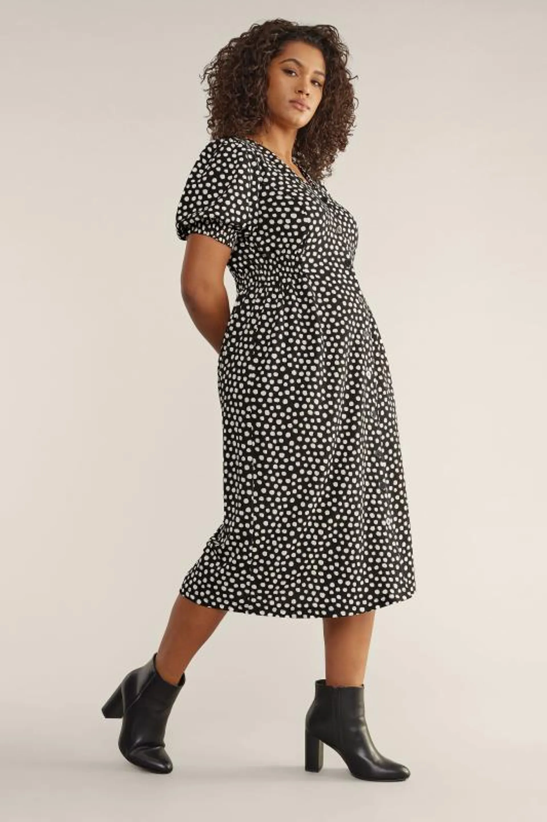 EVANS Curve Black & Ivory White Spot Button Front Dress