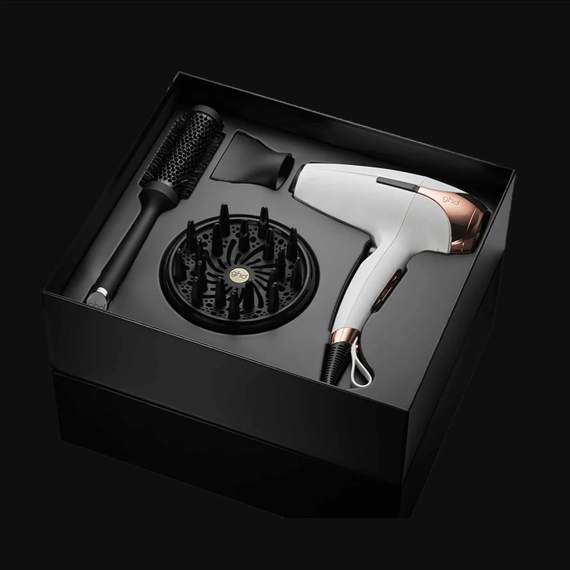 GHD HELIOS™ PROFESSIONAL HAIR DRYER GIFT SET IN WHITE