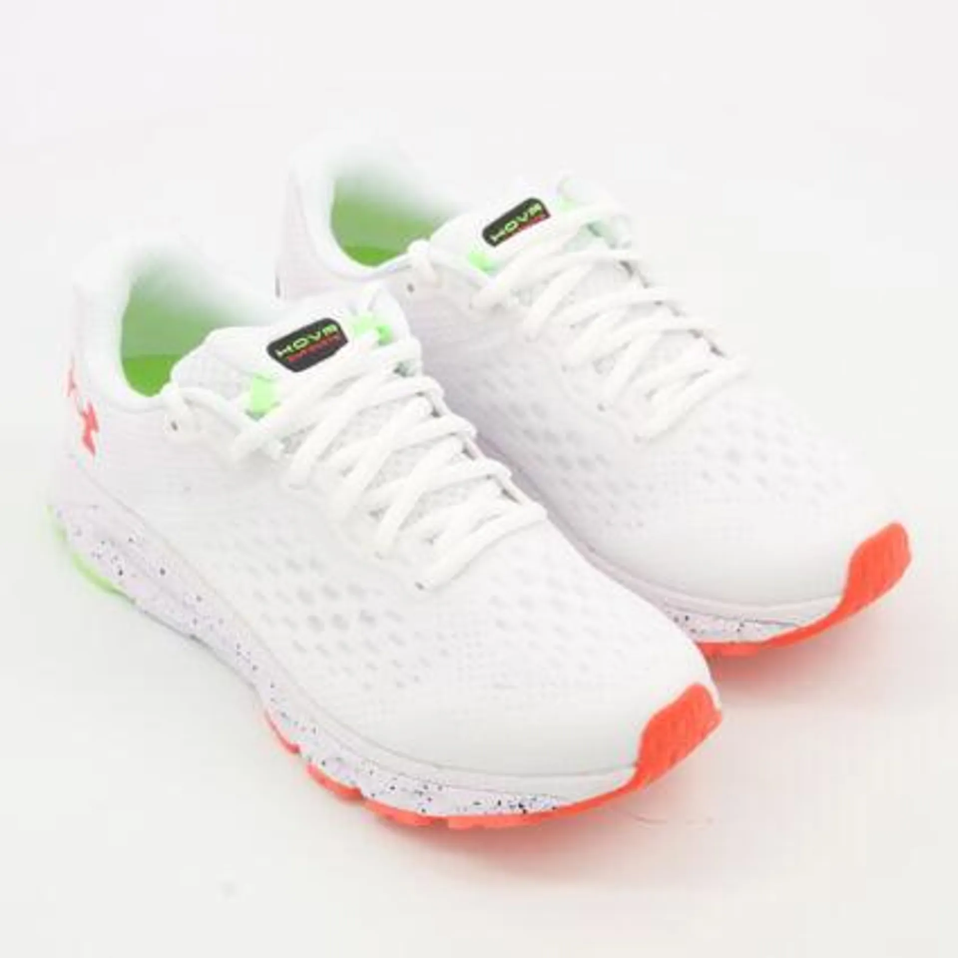 White W HOVR Infinite 3 CN Trainers