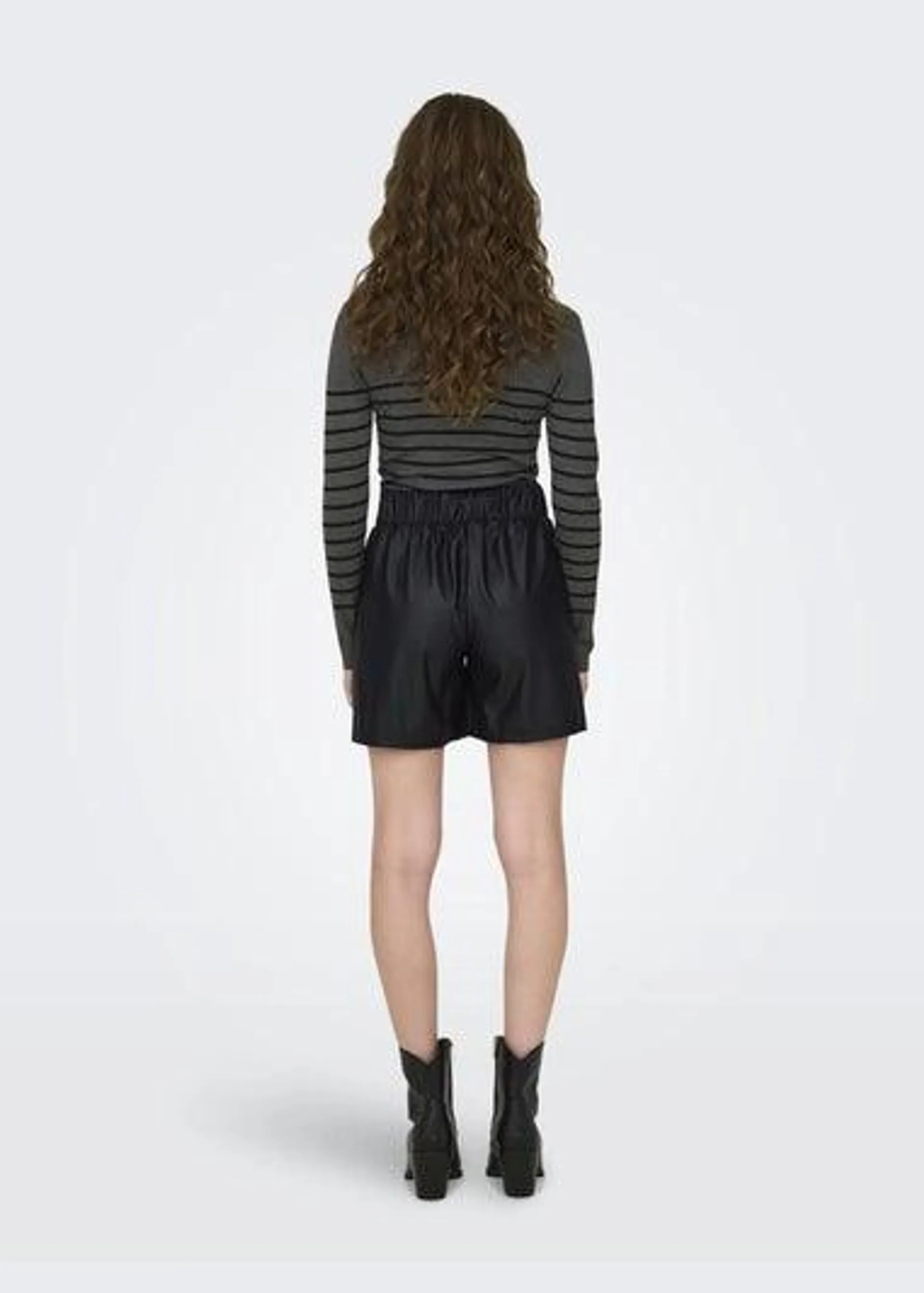 JDY Black Leather Look Shorts