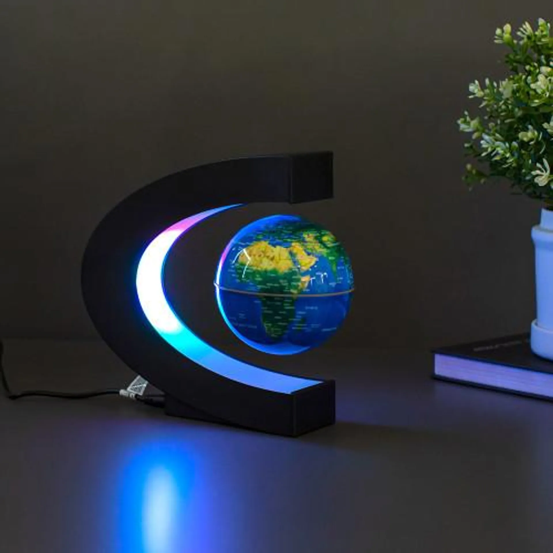 Floating Globe by InGenious