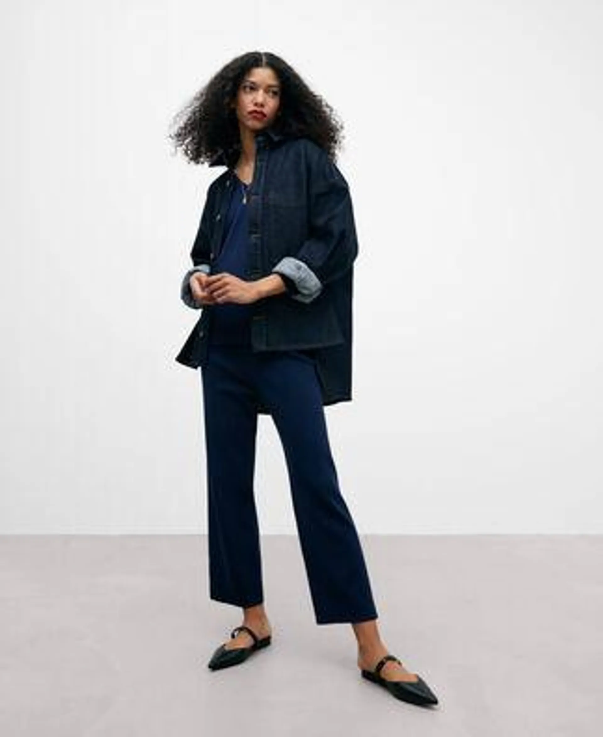 Navy blue knitted trousers