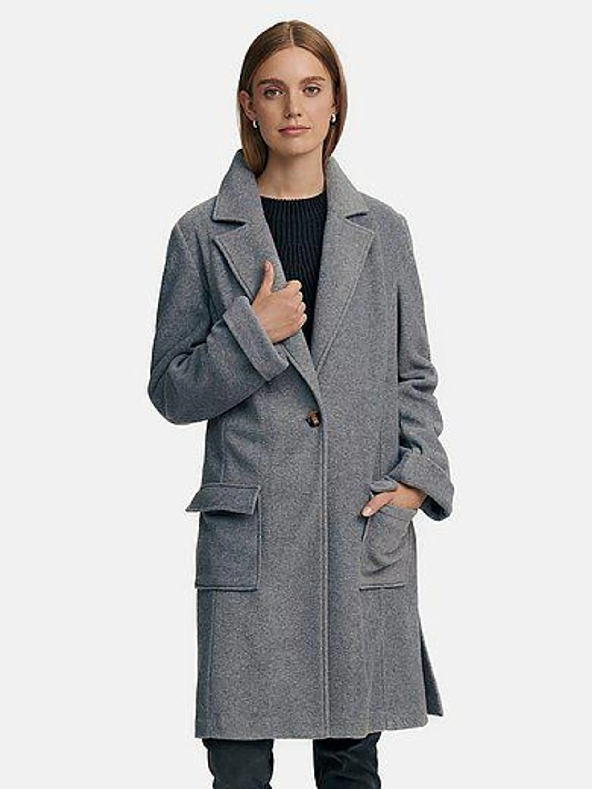 Fleece coat blazer style with lowered revers