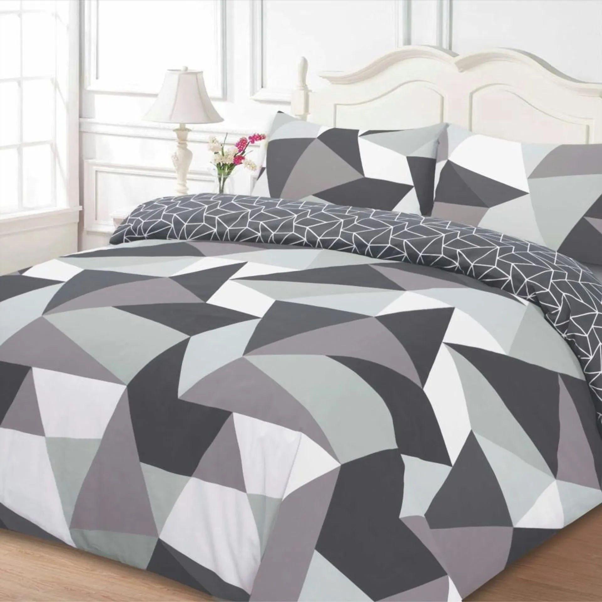 Dreamscene Geometric Shapes Reversible Polycotton Duvet Cover and Pillowcase Set, Super King - Multi