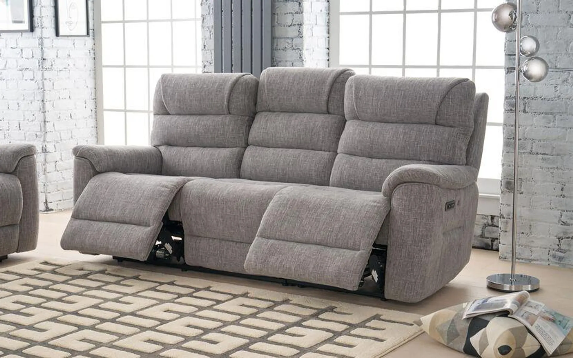 La-Z-Boy Parker 3 Seater Power Recliner Sofa with Head Tilt, Heat & Lumbar