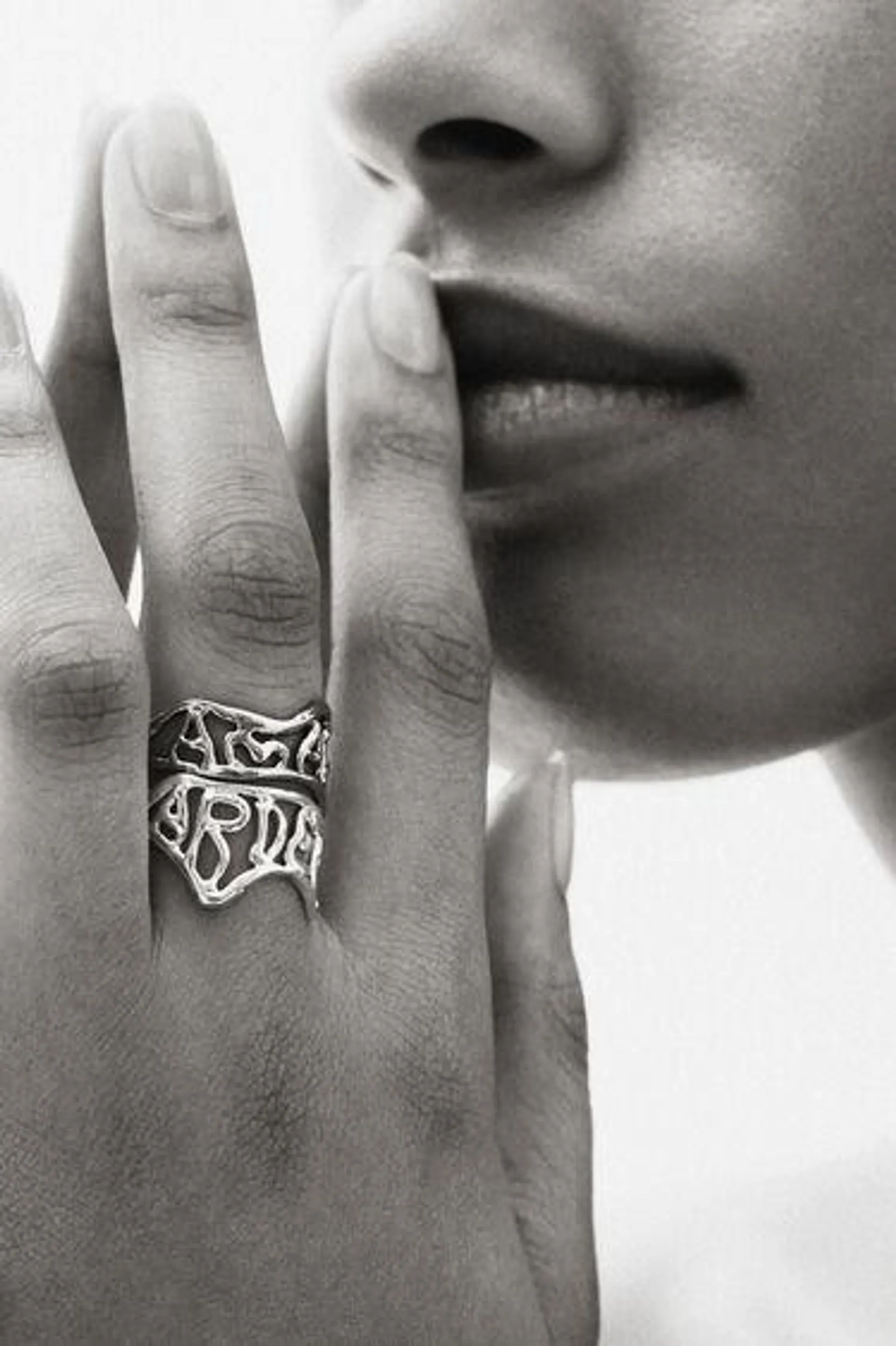 Zalio silver plated message ring