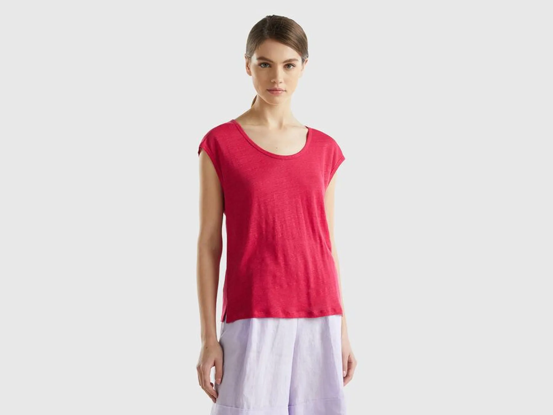 Wide neck t-shirt in pure linen