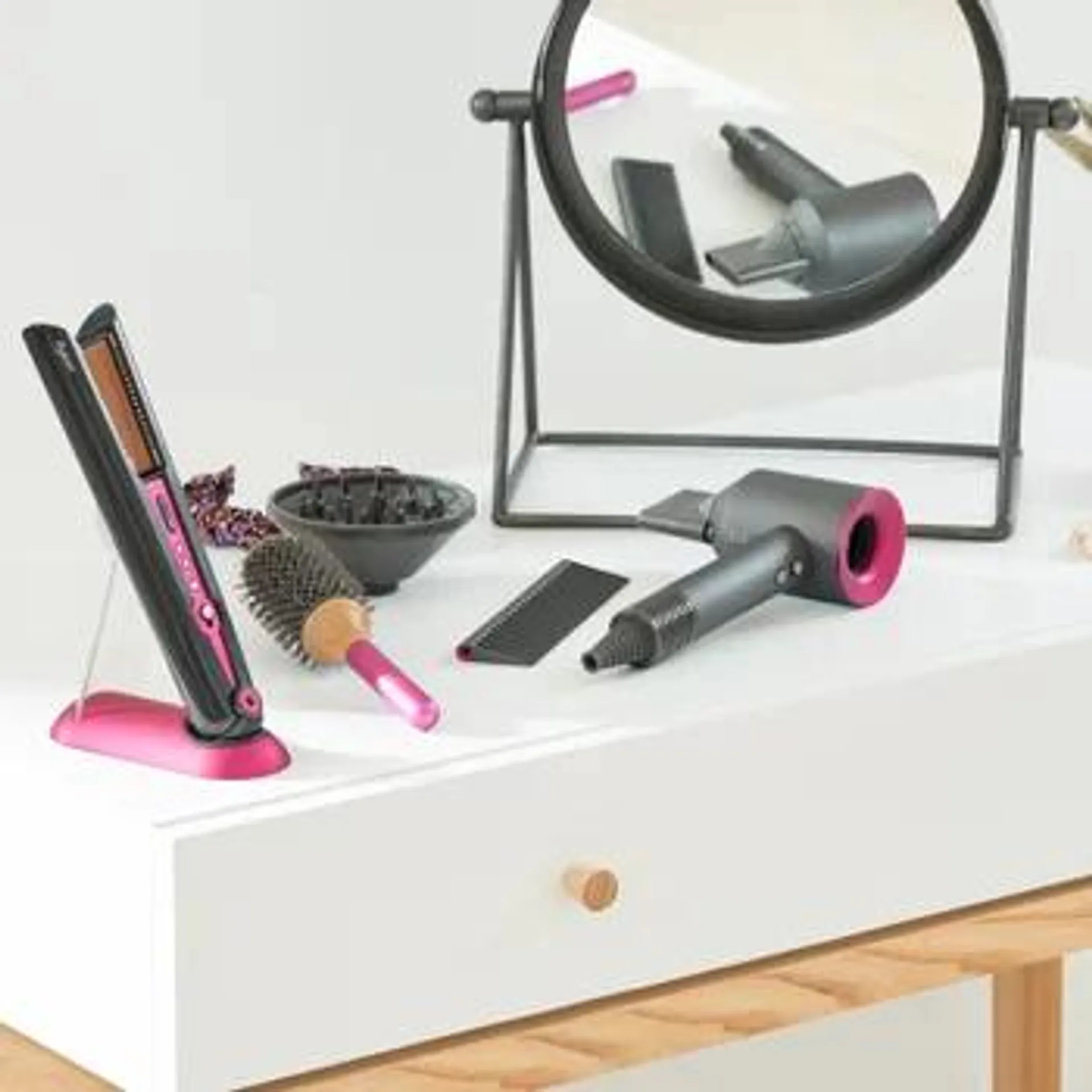 Dyson Supersonic & Corrale - Toy Hairdryer & Straighteners Set