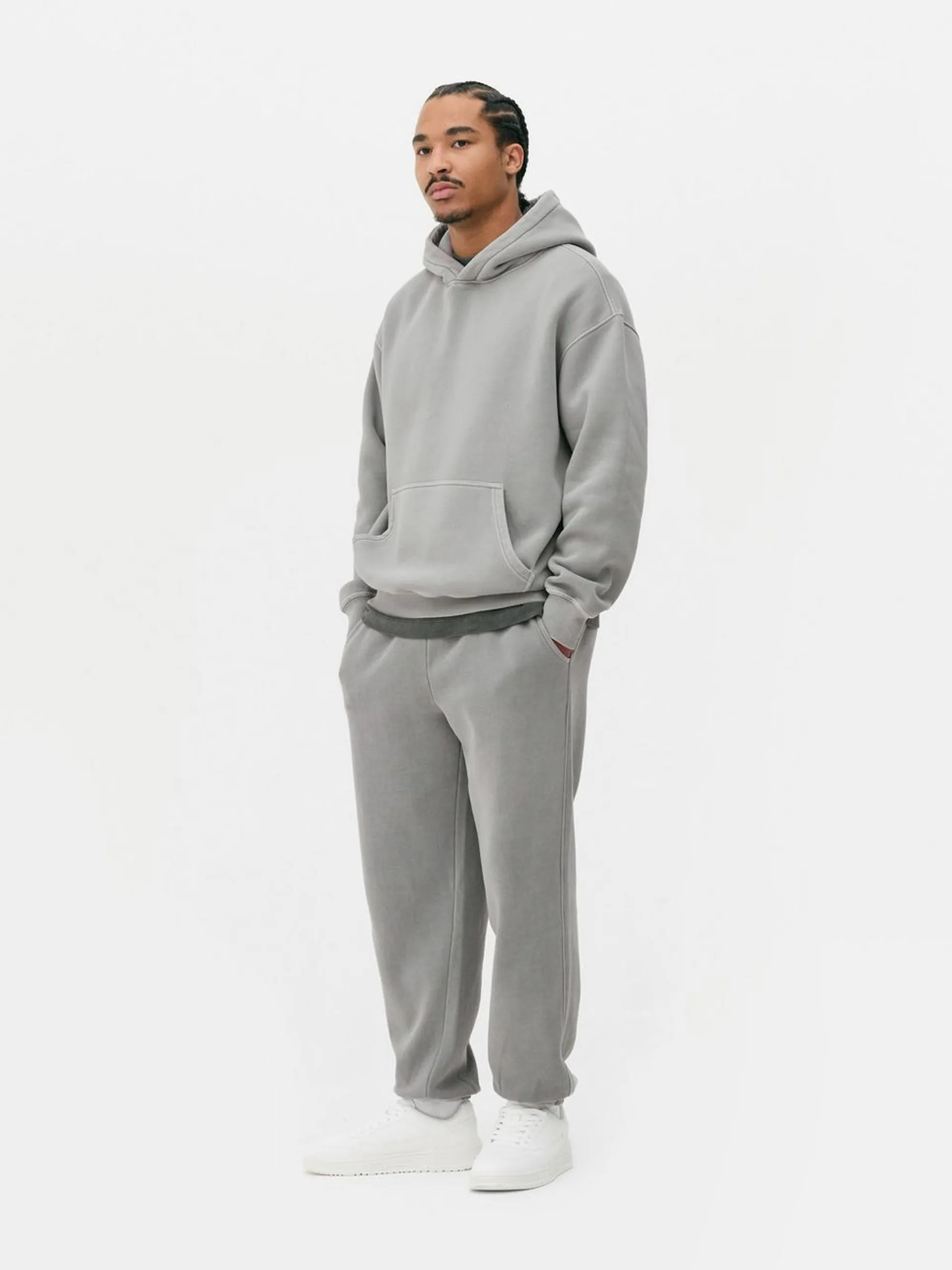 Heavyweight Essential Cuffed Joggers