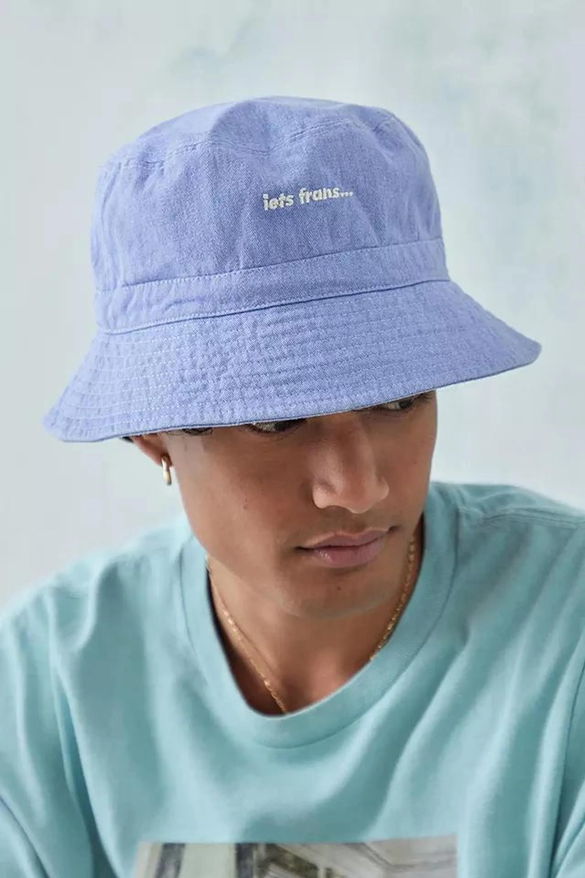 iets frans... Washed Blue Bucket Hat