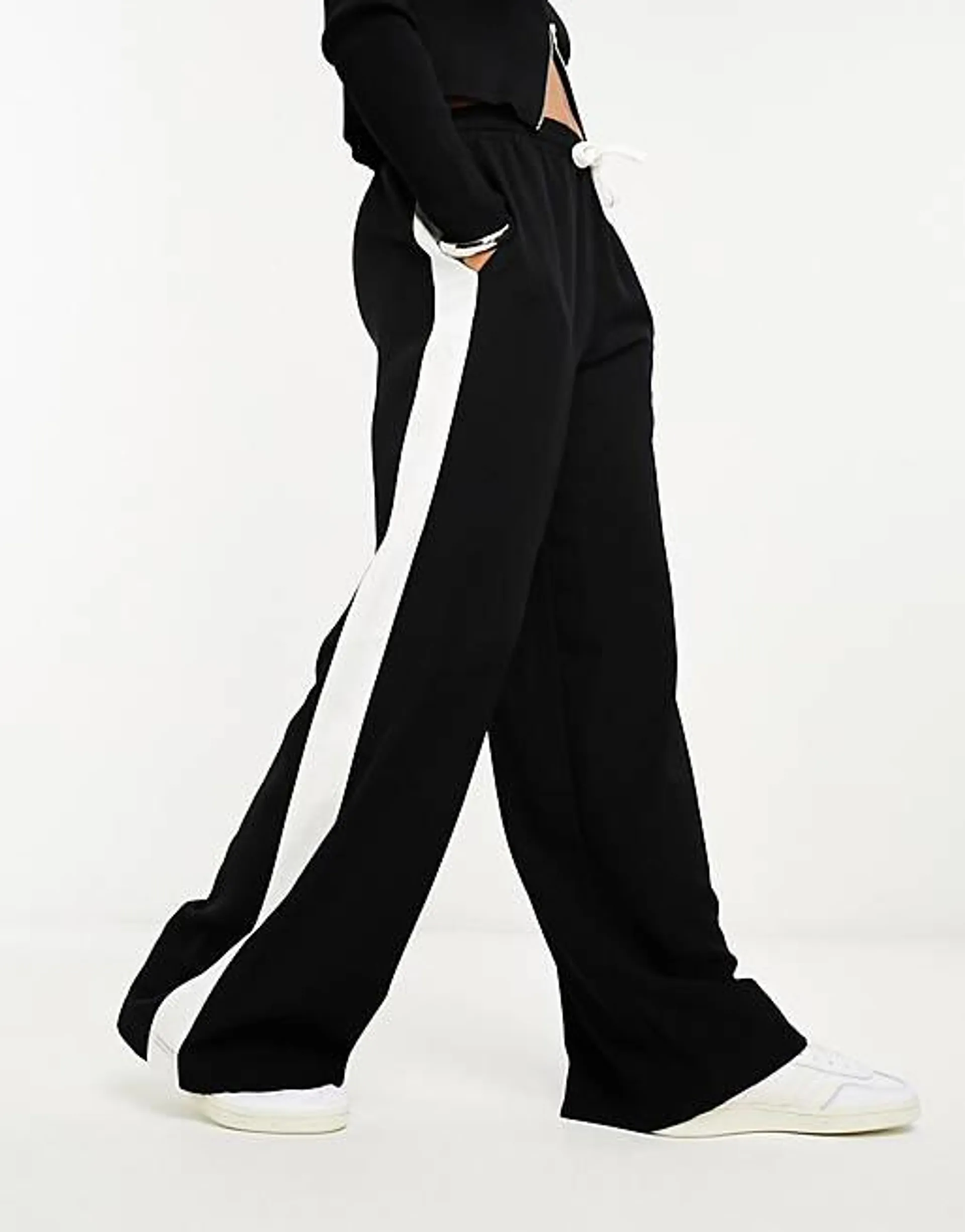 ASOS DESIGN pull on trouser with contrast panel in black