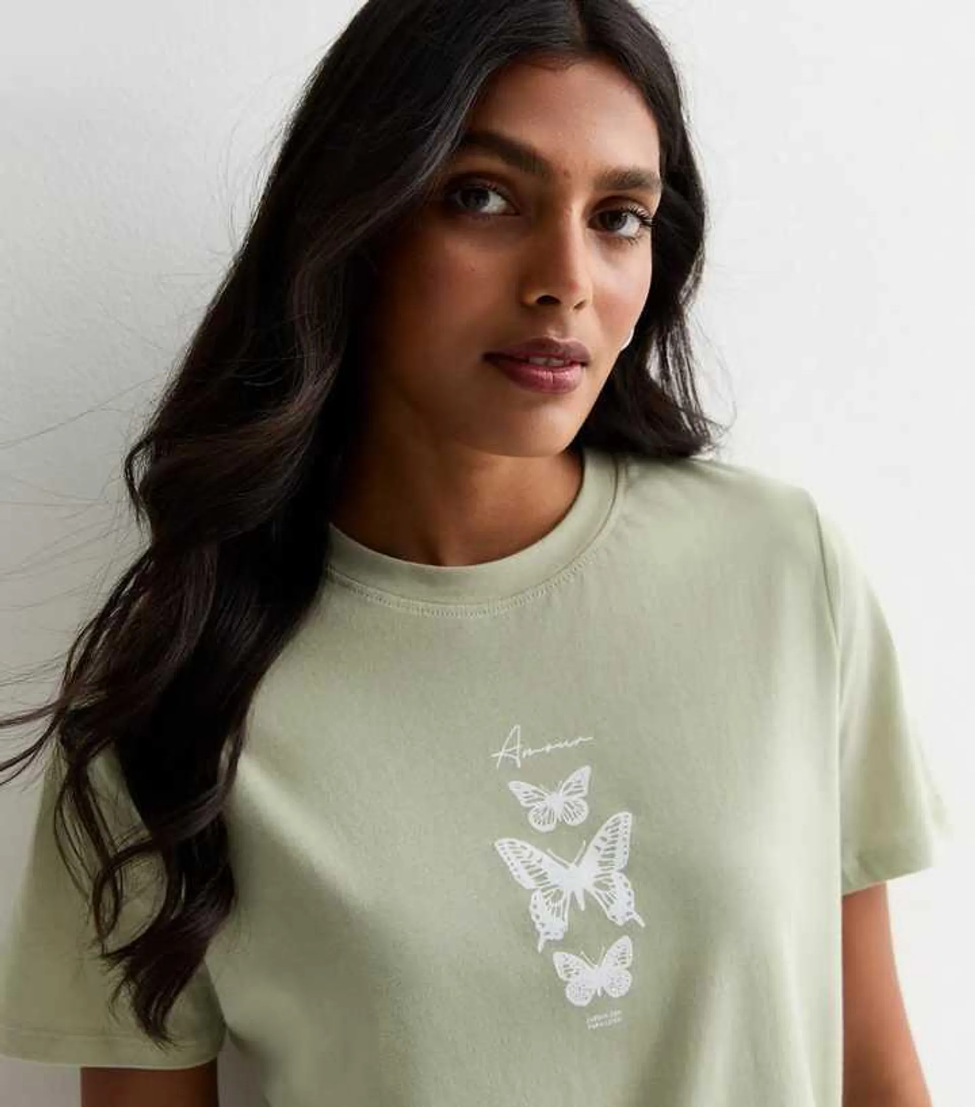 Light Green Amour Butterfly Print T-Shirt