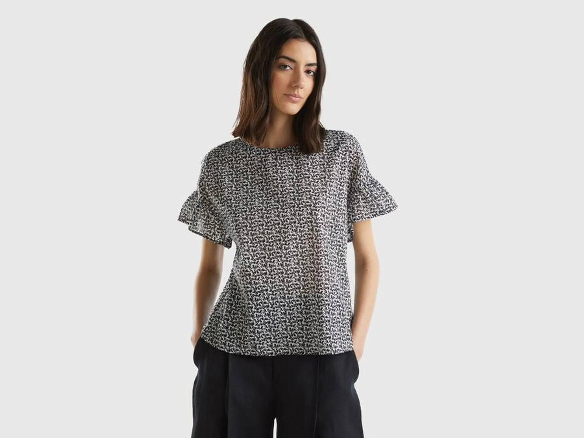 Patterned blouse in light cotton