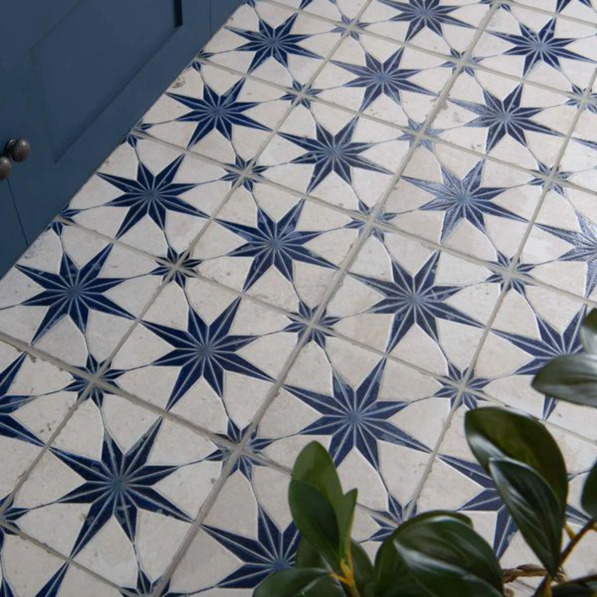 Cinders™ Lux Star Azure Layer Tech Pattern Tiles