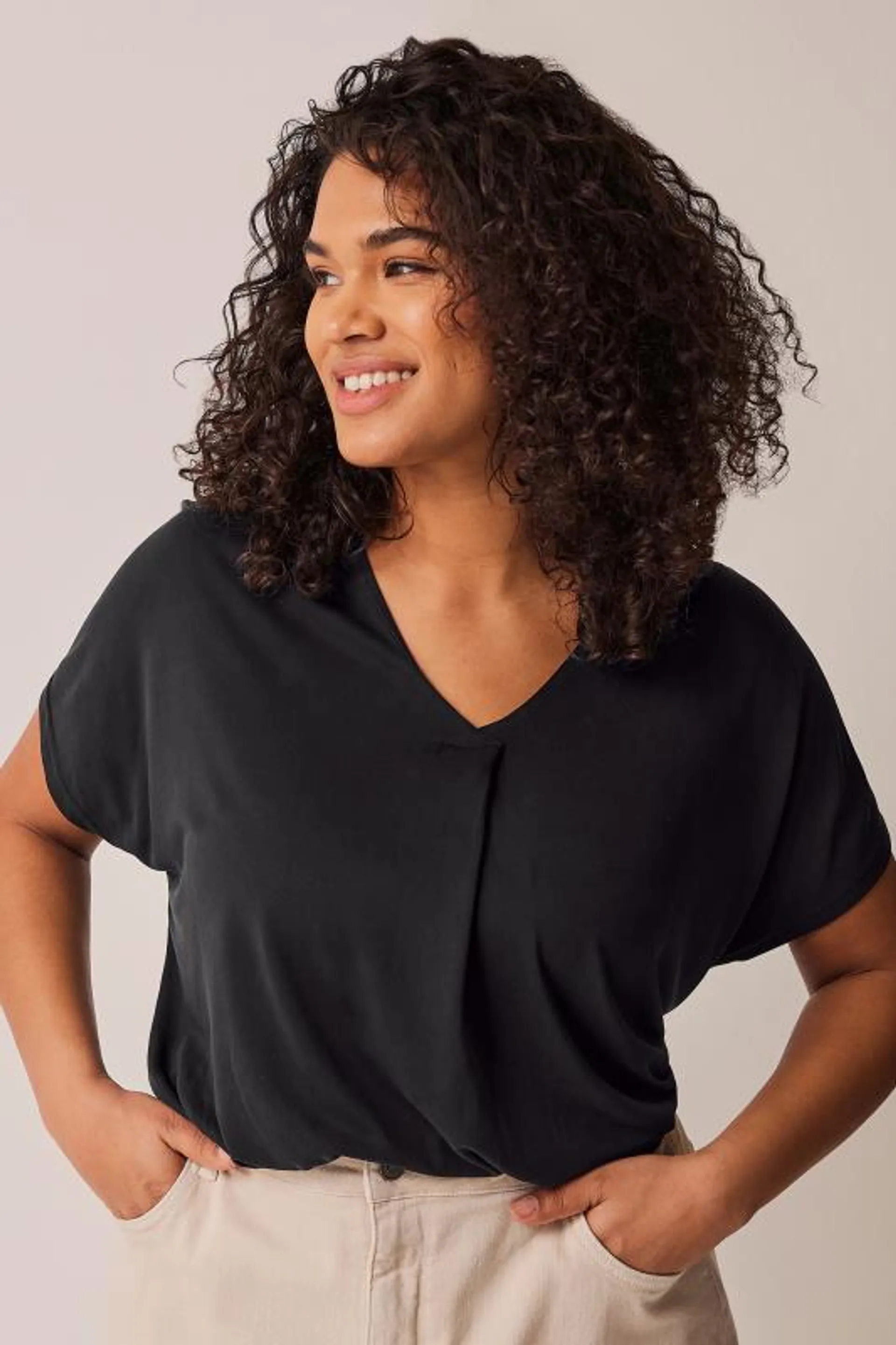 EVANS Curve Black Pleat Front Modal Rich Top