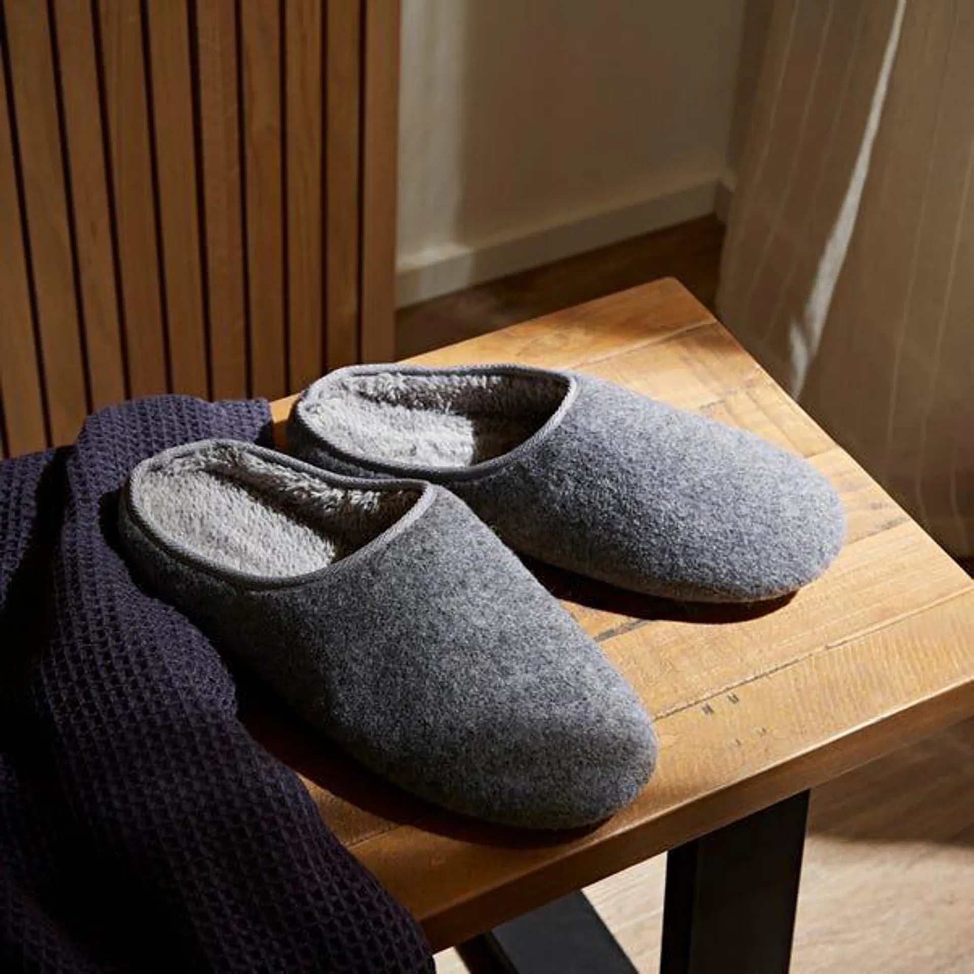 Elements Mens Grey Felt Slippers