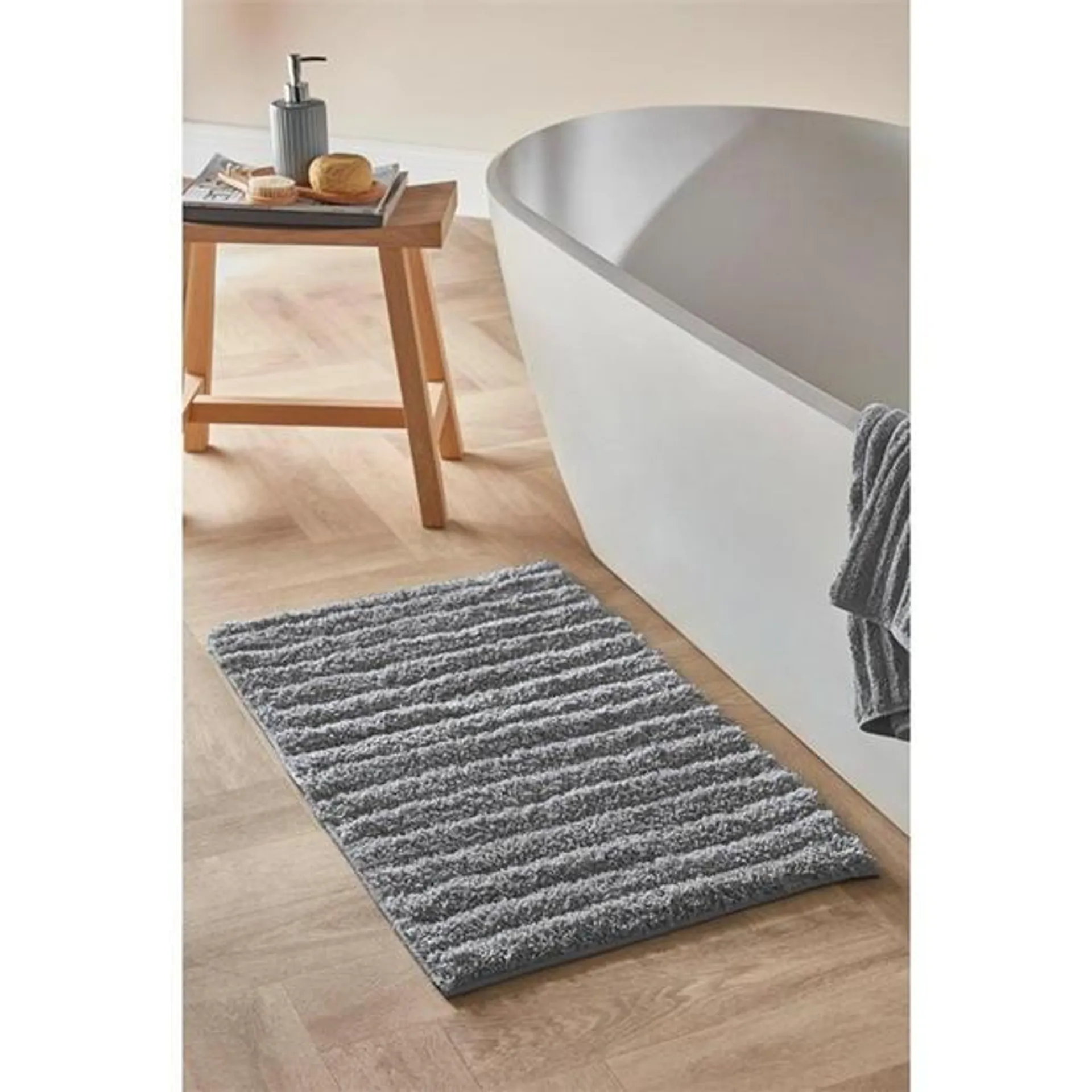 Super Soft Ribbed Bath Mat